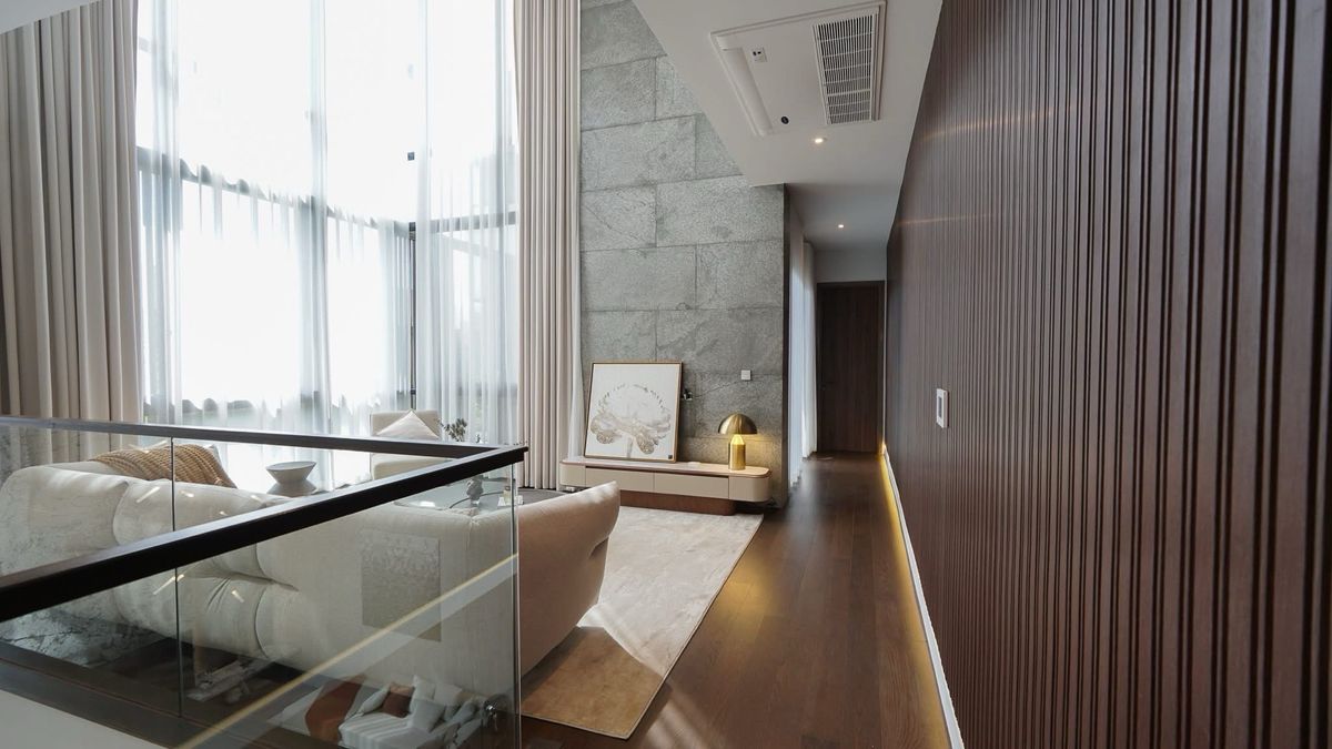 For RentHousePattanakan, Srinakarin : 3-story detached house with private elevator Decorated with superior design, 540 sq m, rent 420,000 baht.