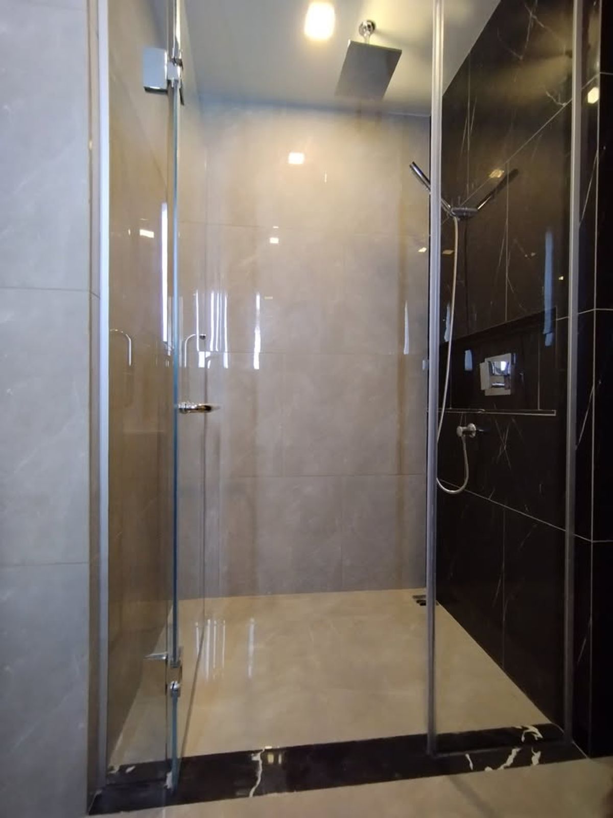 ให้เช่าคอนโดพระราม 9 เพชรบุรีตัดใหม่ RCA : เช่าคอนโด One9Five Asoke - Rama 9/วันไนน์ไฟว์ อโศก - พระราม 9 (B6810062)