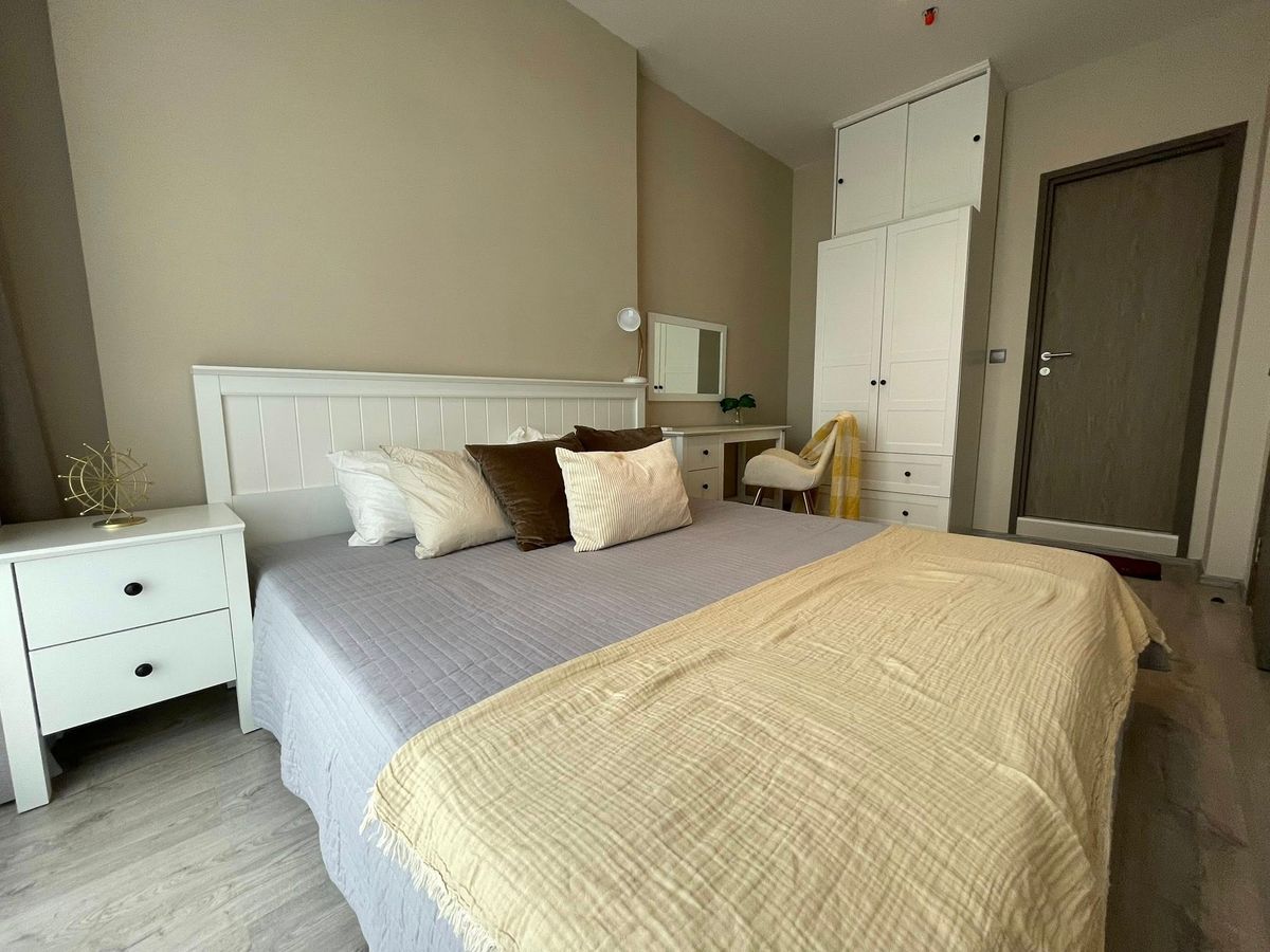 For RentCondoSukhumvit, Asoke, Thonglor : 🏙️ For rent | RHYTHM Ekkamai Estate | Luxurious life in the heart of Ekkamai, near BTS Ekkamai.