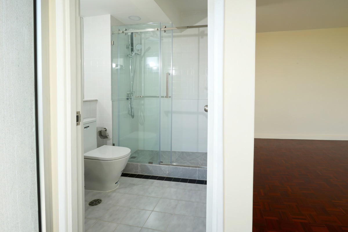 For SaleCondoChaengwatana, Muangthong : For Sale Condo , The Lake Condominium , Pak Kret , Pak Kret , Nonthaburi , CX-147300