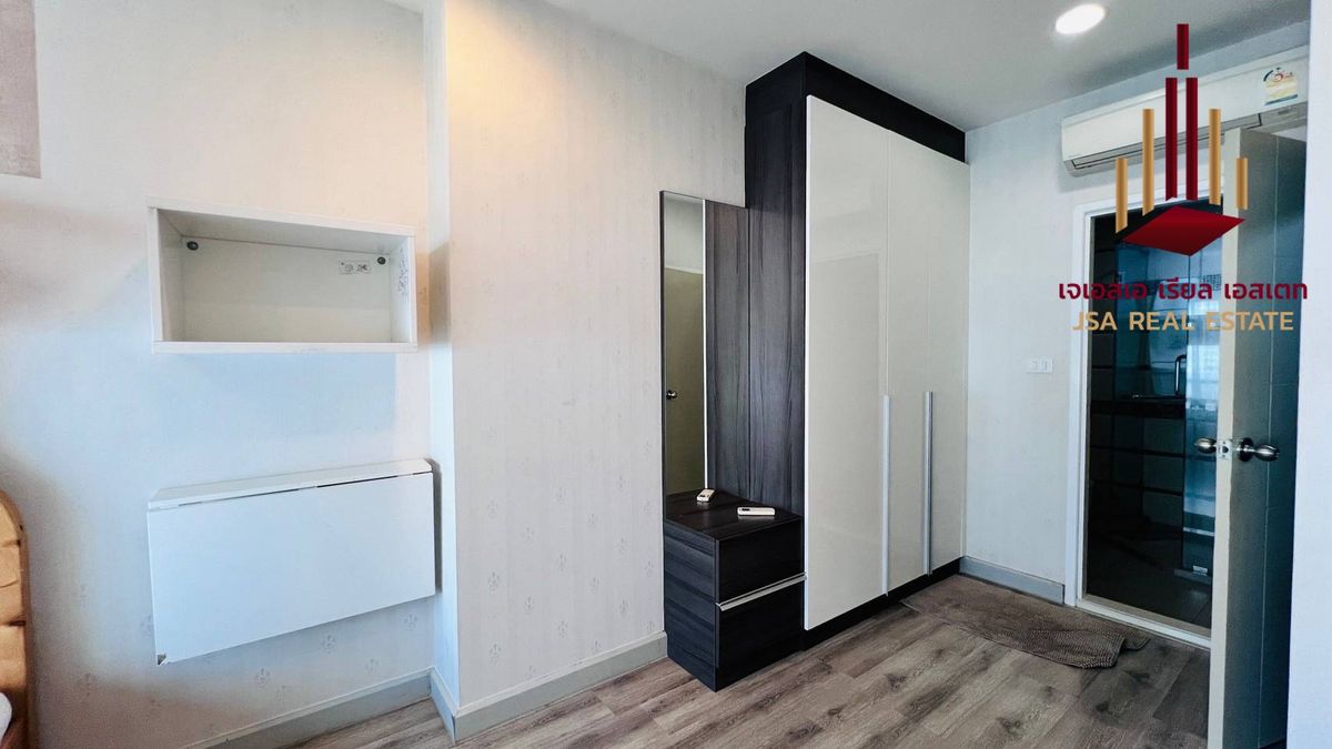 ขายคอนโดสาทร นราธิวาส : ✨ For Sale :Centric Sathorn St.Louis Only 4.4MB ✨