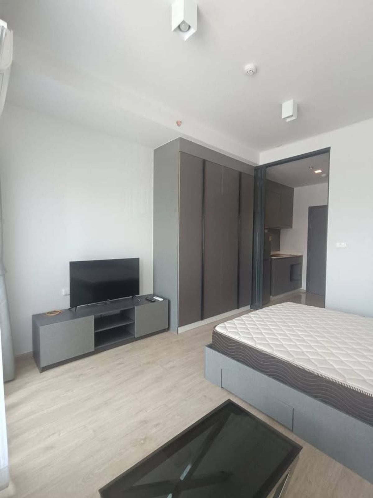 ให้เช่าคอนโดพระราม 9 เพชรบุรีตัดใหม่ RCA : เช่าคอนโด IDEO New Rama 9/ไอดีโอ นิว พระราม 9 (B6810069)