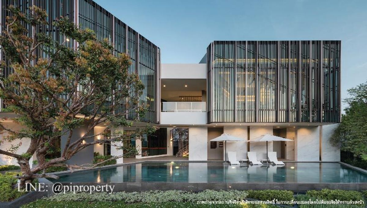 บ้านพัฒนาการ ศรีนครินทร์ : เฟอร์นิเจอร์ครบ บ้านเดี่ยวหรูทันสมัยให้เช่าในเดอะเจนทรีพัฒนาการ 4 ห้องนอน + 5 ห้องน้ํา + ที่จอดรถ 3 คัน ชุมชนที่อยู่อาศัยวิลล่าพัฒนาการชั้นนํา