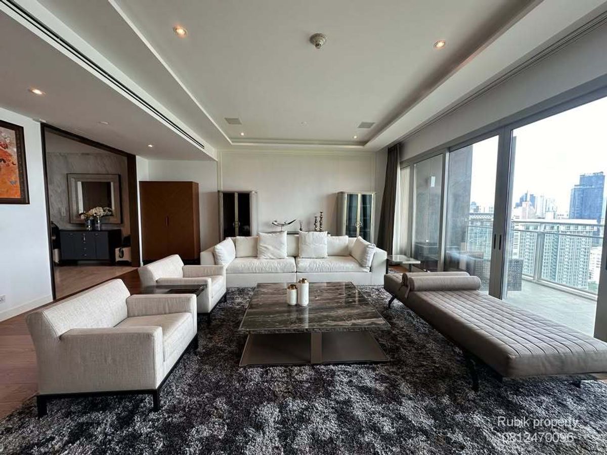 For SaleCondoWitthayu, Chidlom, Langsuan, Ploenchit : 🌟 (RB1321) Selling the most luxurious Penthouse 185 Rajadamri “The ultimate in luxury in the heart of Ratchadamri. With a panoramic view of the RBSC golf course