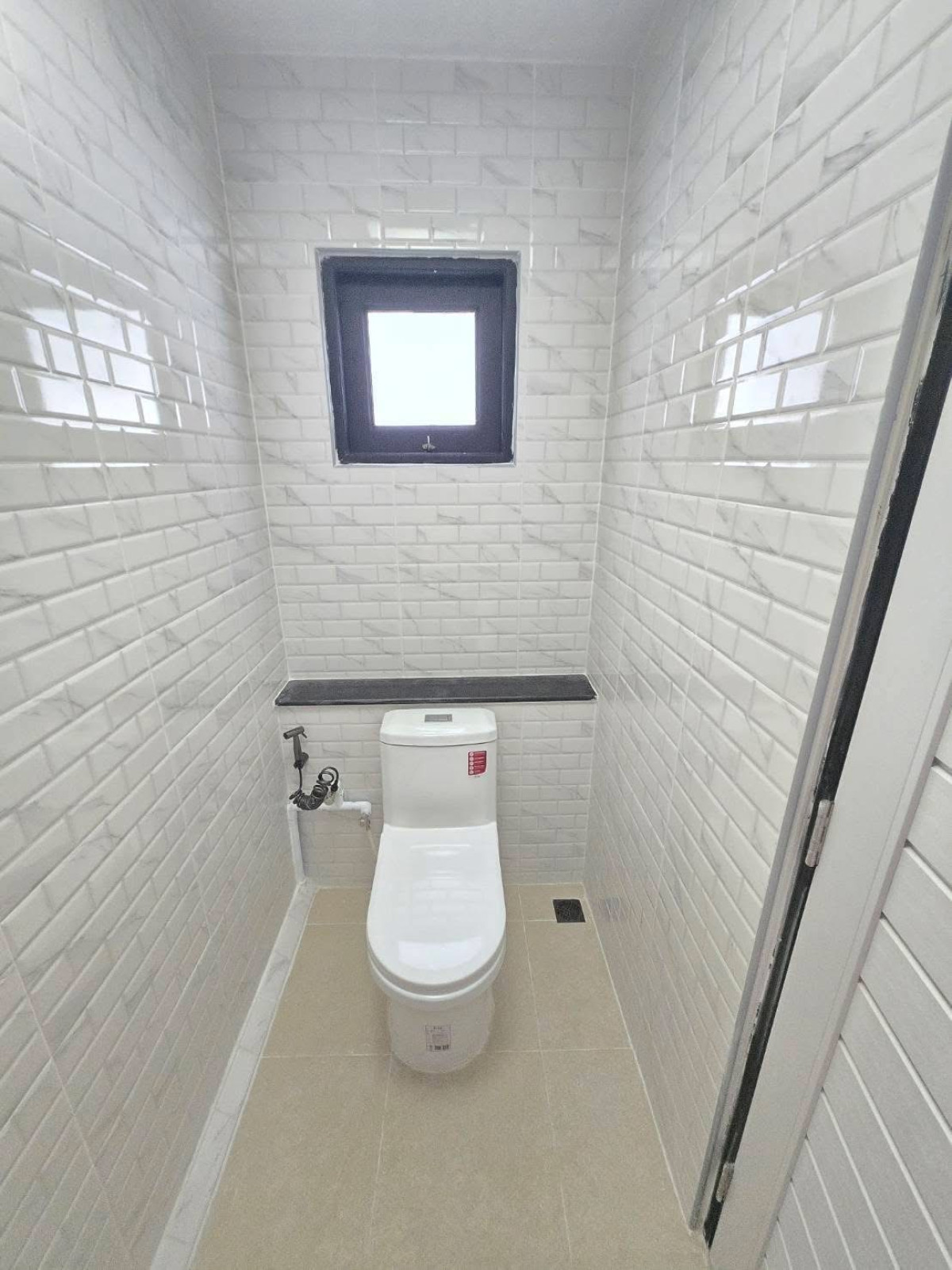 ขายบ้านปทุมธานี รังสิต ธรรมศาสตร์ : ขายบ้าน  บ้านภัสสร 3 รังสิตคลอง 3 หน้ากว้าง รีโนเวทใหม่ คลองสาม คลองหลวง ปทุมธานี   CX-147241