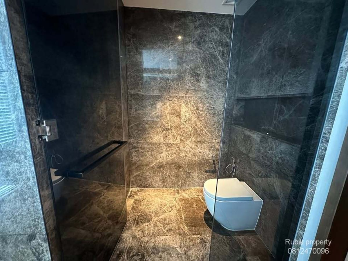 For SaleCondoWitthayu, Chidlom, Langsuan, Ploenchit : 🌟 (RB1321) Selling the most luxurious Penthouse 185 Rajadamri “The ultimate in luxury in the heart of Ratchadamri. With a panoramic view of the RBSC golf course