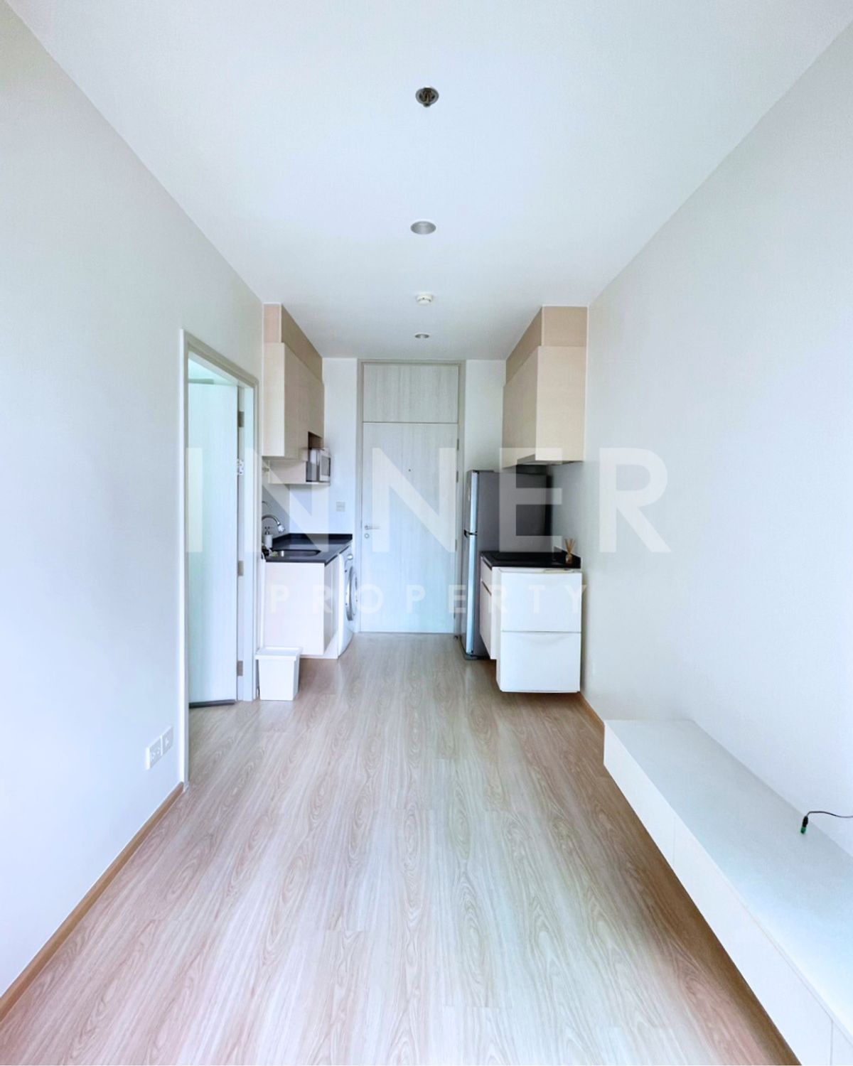 For RentCondoRatchadapisek, Huaikwang, Suttisan : Good Price!! Fully Furnished!! 🏙️(For Rent) Noble Revolve Ratchada 2
