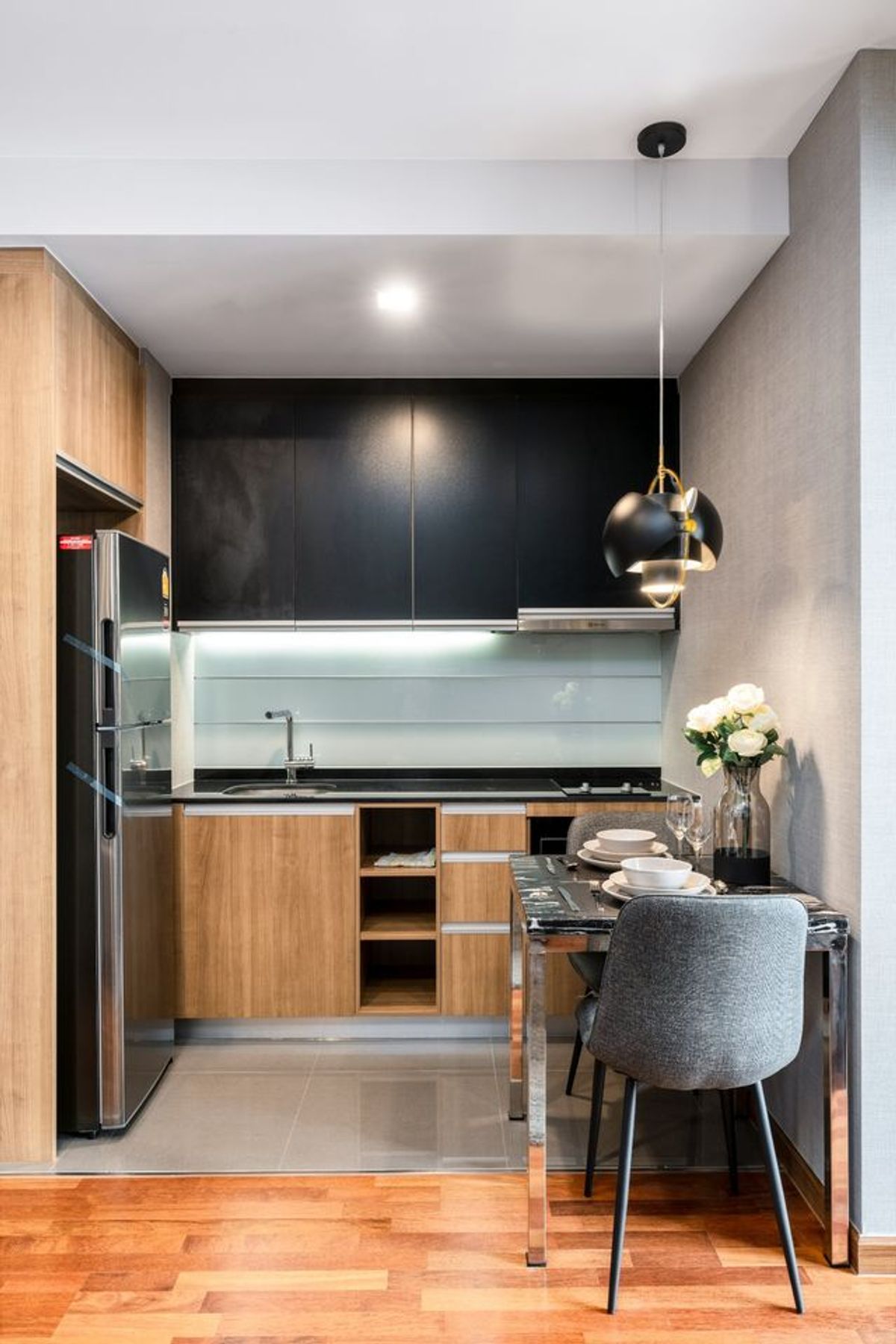 ขายคอนโดราชเทวี พญาไท : Wish Signature Midtown Siam 1【𝐒𝐄𝐋𝐋 & 𝐑𝐄𝐍𝐓】🔥คอนโดลุคแฟชั่น เรียบแต่หรู งานเฟอร์นิเจอร์เลือกมาเป๊ะทุกชิ้น🔥  ติดต่อไลน์ไอดี: @hacondo