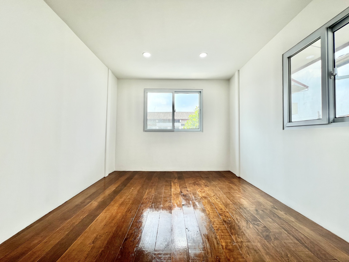 ขายบ้านลาดพร้าว101 แฮปปี้แลนด์ : ขายบ้าน  ชุมชนร่วมใจพัฒนา ลาดพร้าว 101 MRT-ลาดพร้าว 101 (สายสีเหลือง) คลองจั่น เขต บางกะปิ กรุงเทพ CX-133874