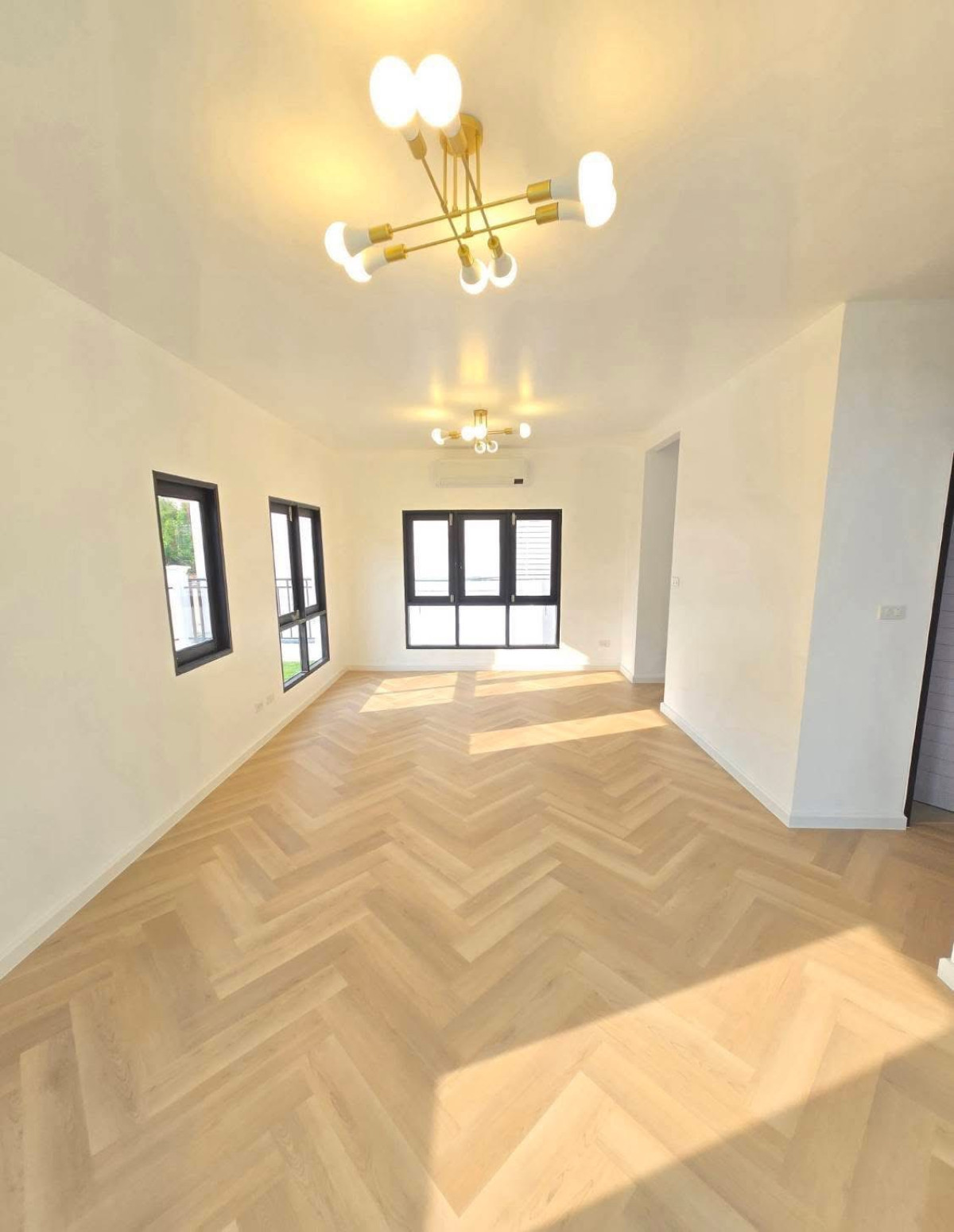 ขายบ้านปทุมธานี รังสิต ธรรมศาสตร์ : ขายบ้าน  บ้านภัสสร 3 รังสิตคลอง 3 หน้ากว้าง รีโนเวทใหม่ คลองสาม คลองหลวง ปทุมธานี   CX-147241