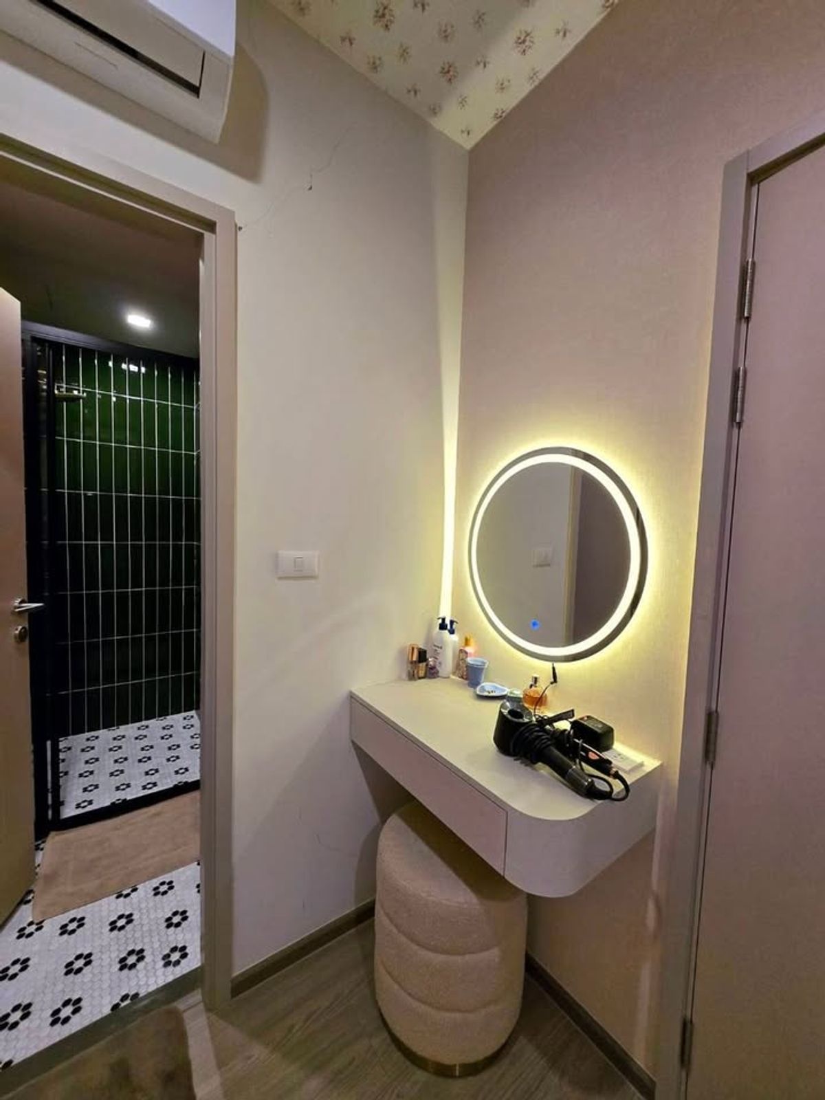 ให้เช่าคอนโดพระราม 9 เพชรบุรีตัดใหม่ RCA : เช่าคอนโด The Base Phetchaburi - Thonglor/เดอะ เบส เพชรบุรี - ทองหล่อ (G6810004)