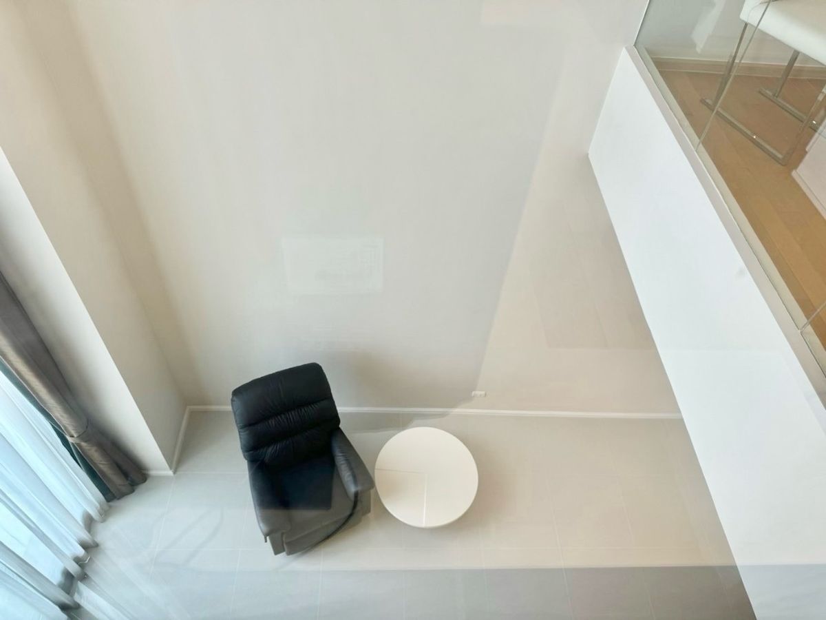 For SaleCondoRama9, Petchburi, RCA : 🌆 Spectacular view in the heart of Asoke! Villa Asoke, 30+ floor | 2 bedrooms, 110 sq m. | Near MRT Phetchaburi | Large room, fully furnished, ready to move in, only 12.5 million.