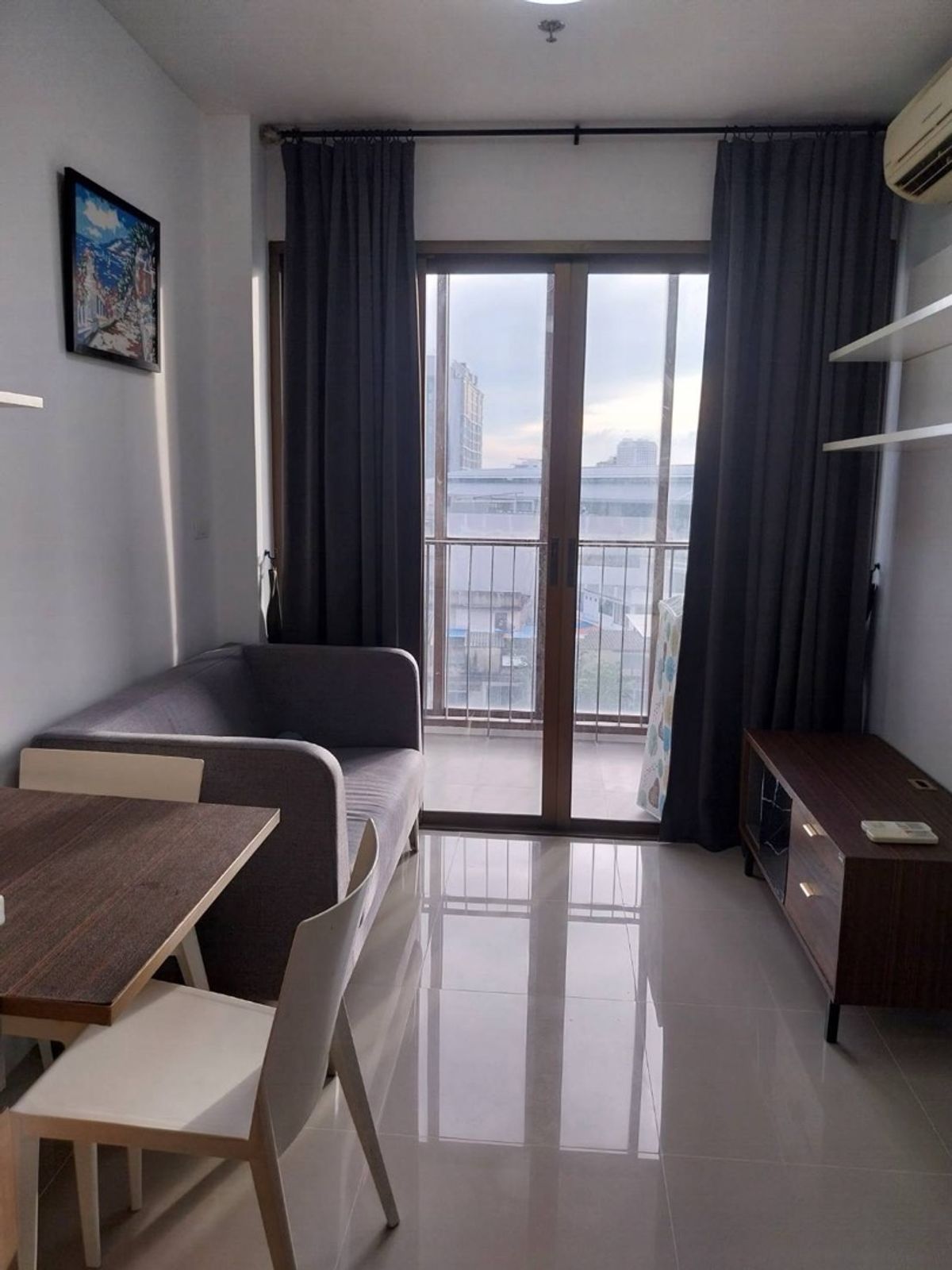 ให้เช่าคอนโดอ่อนนุช อุดมสุข : For rent ให้เช่า คอนโดติดรถไฟฟ้า Ideo mix sukhumvit 103 (ไอดีโอ มิกซ์ สุขุมวิท103) 375ตร.ม ตึก A ราคา 12,000 บาท/เดือน