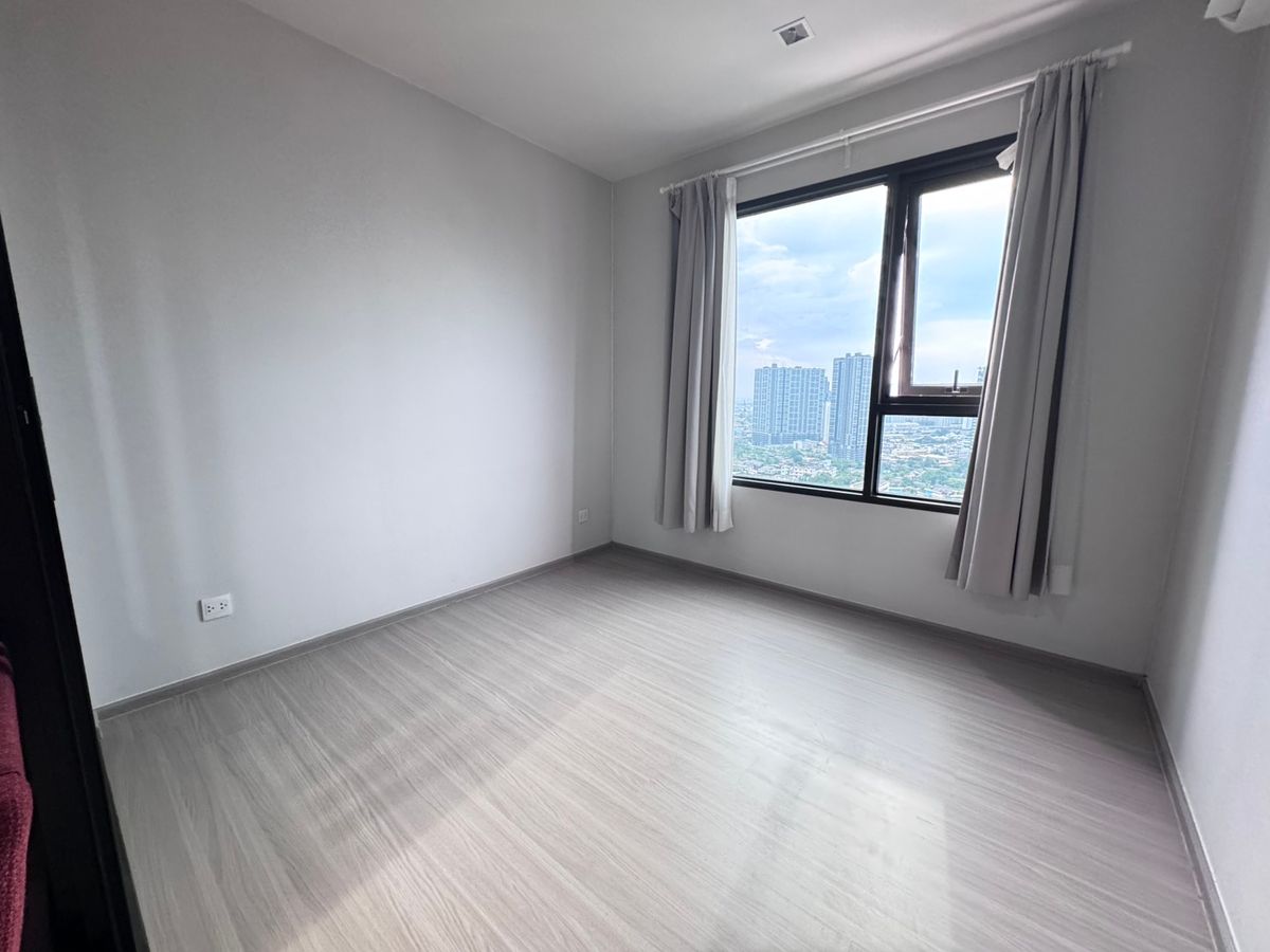 ขายคอนโดท่าพระ ตลาดพลู วุฒากาศ : ห้องสวย ตำเเหน่งดีมาก ขายถูกกว่าโครงการ เพียง 3.1 ล้านเท่านั้น