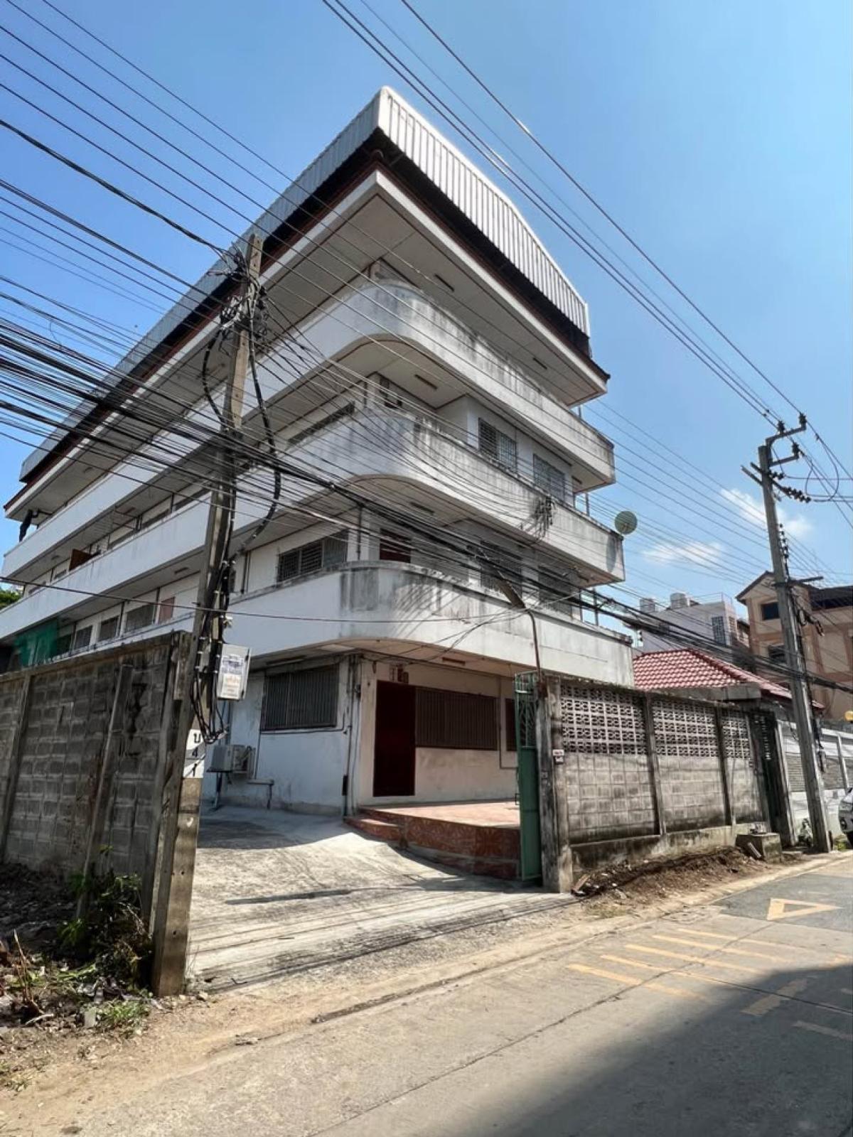 For SaleShop HouseOnnut, Udomsuk : For Sale 4‑storey building in the Udomsuk, Bangna area , Bang Na , Bang Na , Bangkok , CX-134759