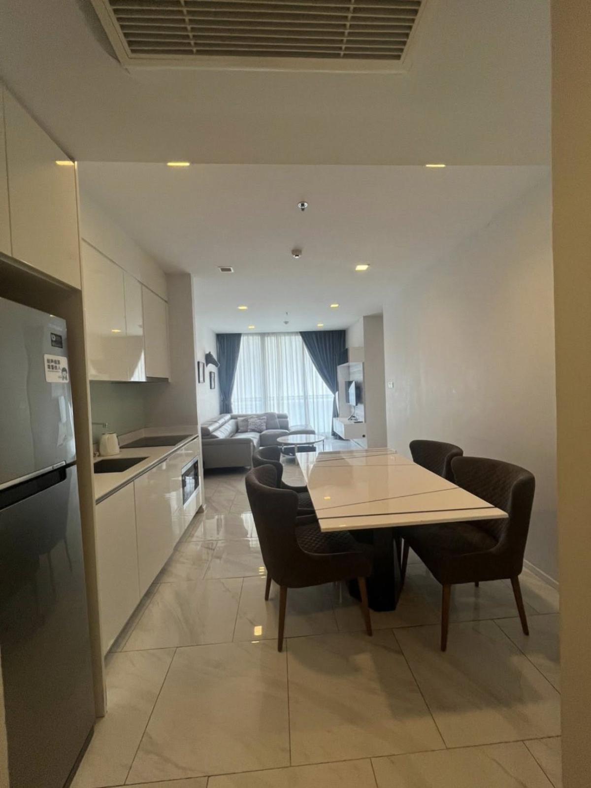 ขายคอนโดนานา : ขายคอนโด  ไฮด์ สุขุมวิท 11 BTS-นานา คลองเตยเหนือ เขต วัฒนา กรุงเทพ CX-134097