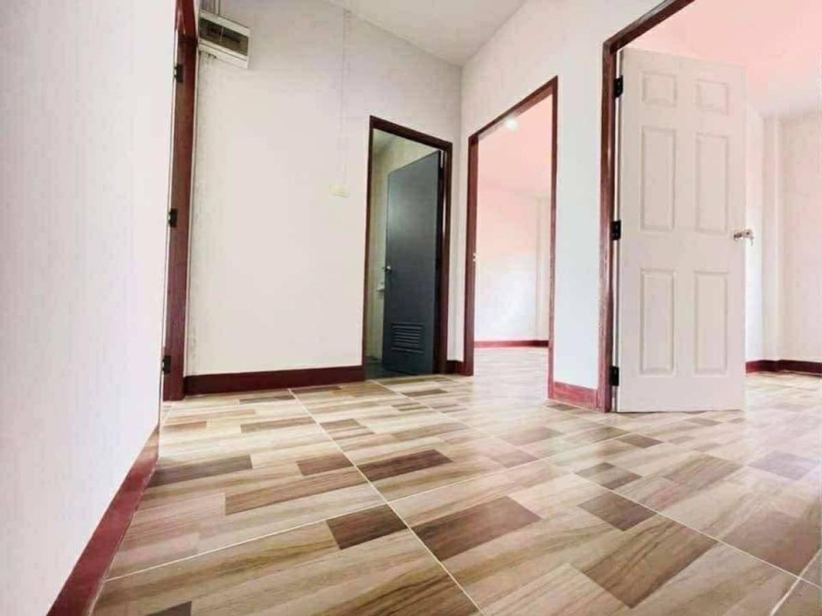 ขายบ้านนนทบุรี บางใหญ่ บางบัวทอง : ขายบ้าน  สิวารัตน์ 9 บางบัวทอง ห้องมุม หน้ากว้าง รีโนเวทใหม่ บางบัวทอง บางบัวทอง นนทบุรี CX-134703