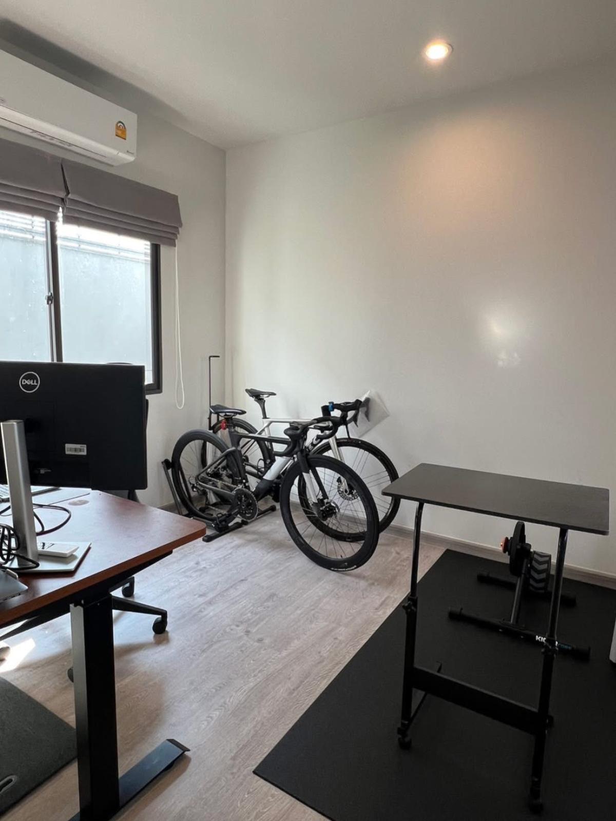 ขายบ้านลาดกระบัง สุวรรณภูมิ : ขายบ้าน  สราญสิริ รามคำแหง หน้ากว้าง MRT-มีนบุร คลองสองต้นนุ่น เขต ลาดกระบัง กรุงเทพ CX-134591