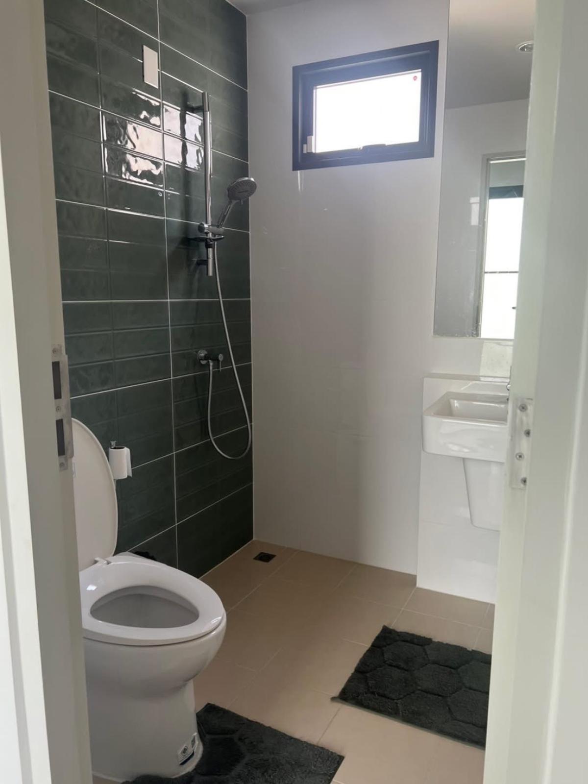 ขายบ้านลาดกระบัง สุวรรณภูมิ : ขายบ้าน  สราญสิริ รามคำแหง หน้ากว้าง MRT-มีนบุร คลองสองต้นนุ่น เขต ลาดกระบัง กรุงเทพ CX-134591