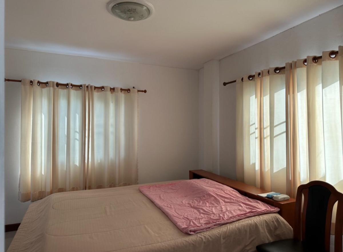 ขายบ้านปทุมธานี รังสิต ธรรมศาสตร์ : ขายหมู่บ้านรัตวรรณ2 วิวสวย ห้องมุม หน้ากว้าง ลาดสวาย ลำลูกกา ปทุมธานี CX-134565