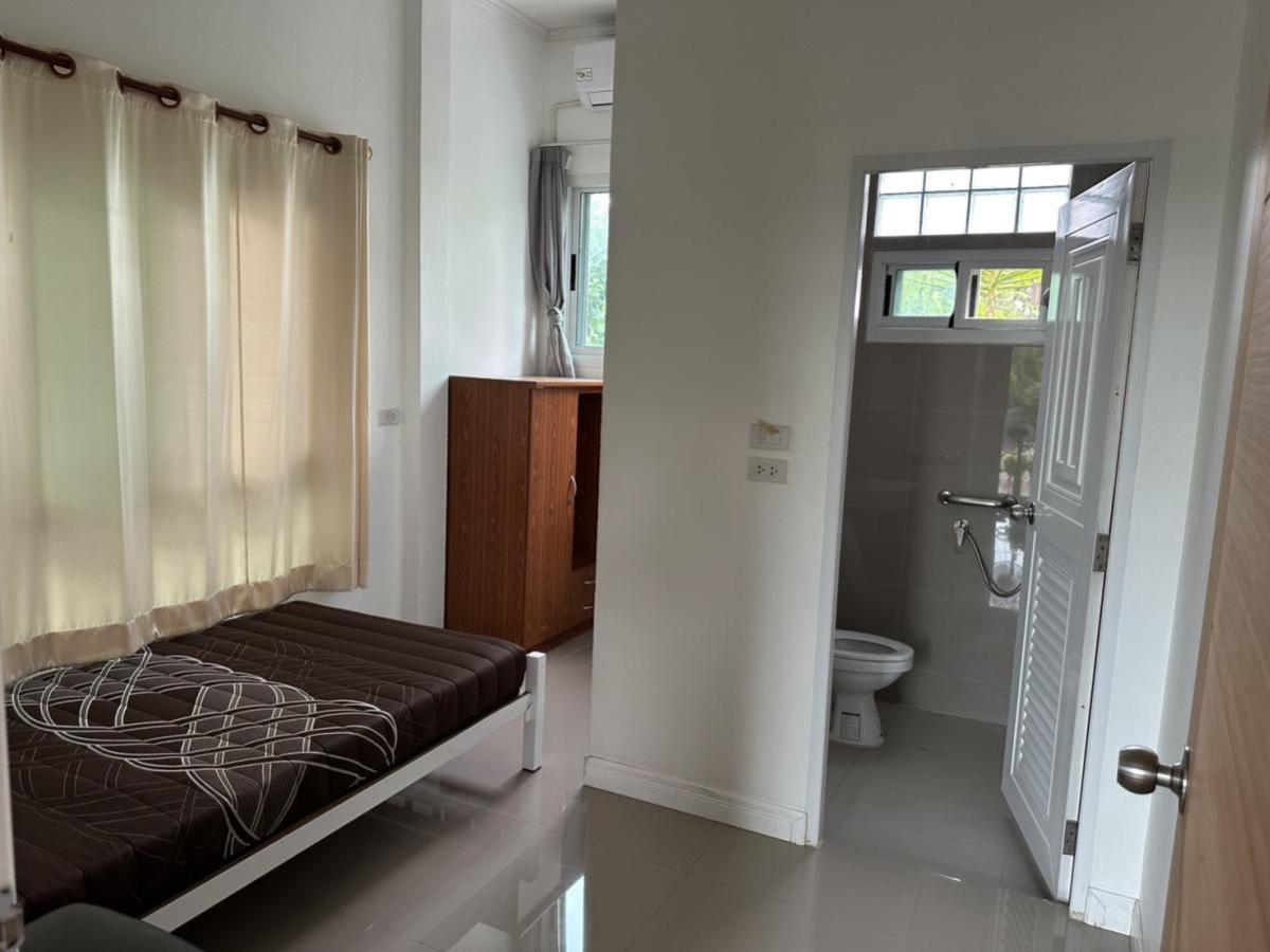 ขายบ้านปทุมธานี รังสิต ธรรมศาสตร์ : ขายหมู่บ้านรัตวรรณ2 วิวสวย ห้องมุม หน้ากว้าง ลาดสวาย ลำลูกกา ปทุมธานี CX-134565