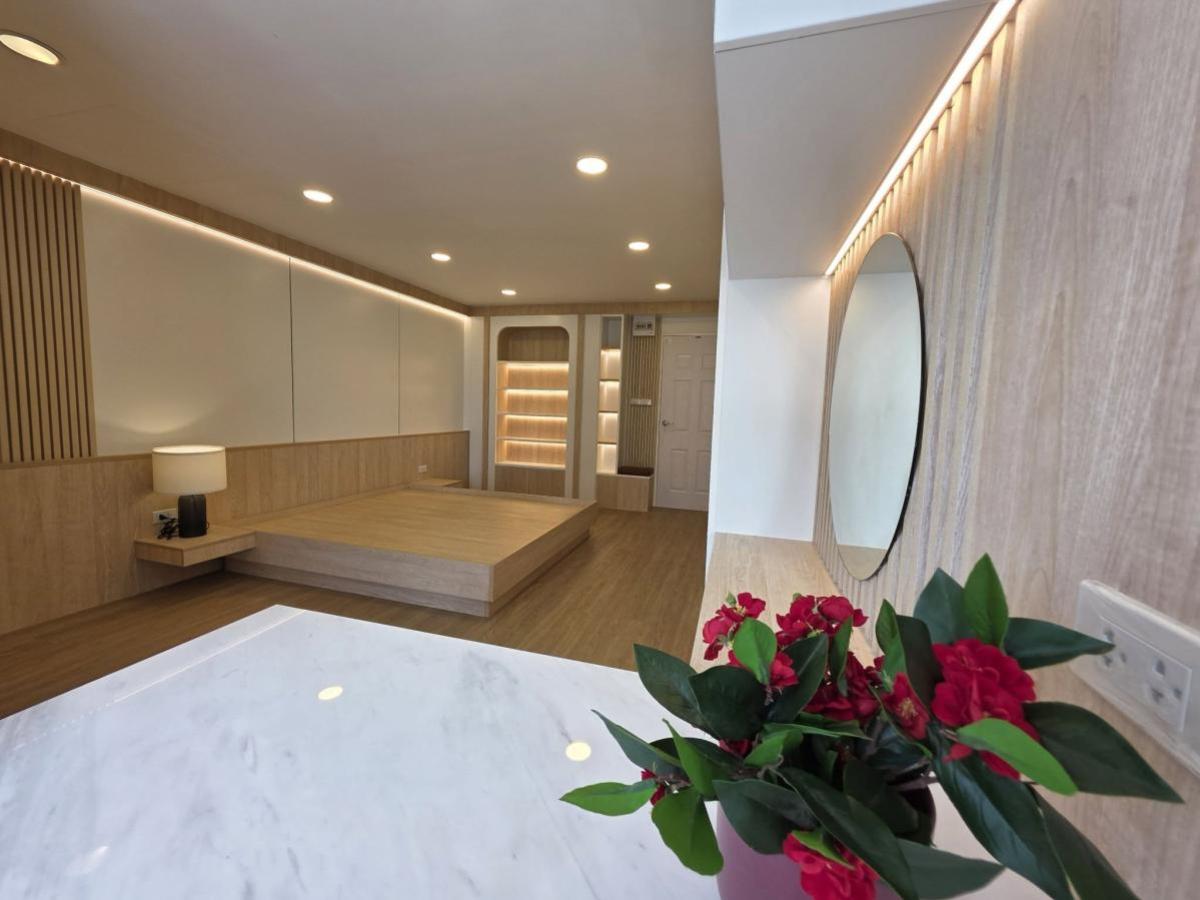 For SaleCondoSapankwai,Jatujak : For Sale Condo , Family Town , BTS-Saphan Khwai , Sam Sen Nai , Phaya Thai , Bangkok , CX-134511