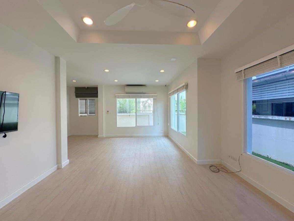 ขายบ้านนนทบุรี บางใหญ่ บางบัวทอง : ขายบ้าน  เดอะ เซนโทร รัตนาธิเบศร์ MRT-บางพลู บางเลน บางใหญ่ นนทบุรี CX-134461