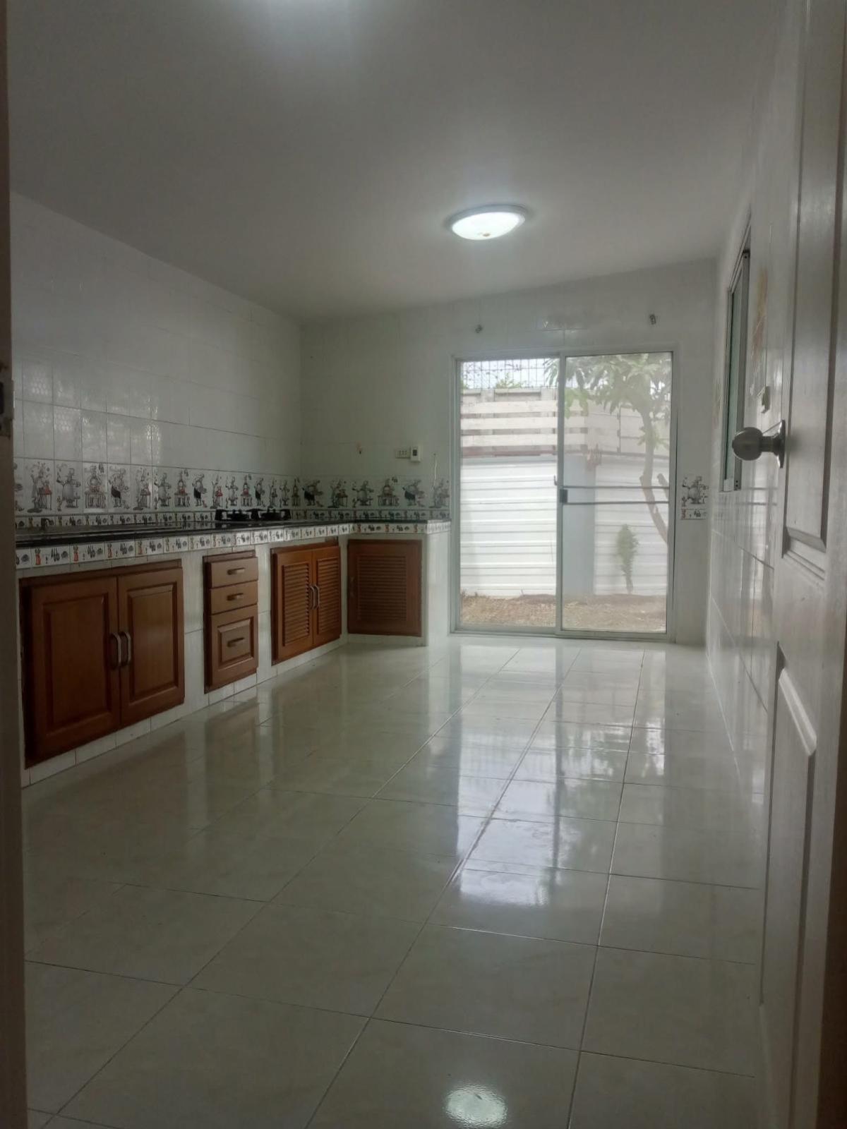 ขายบ้านพุทธมณฑล ศาลายา : ขายบ้าน  บ้านกฤษณา การ์เด้นโฮม หน้ากว้าง บางกระทึก สามพราน นครปฐม CX-134289