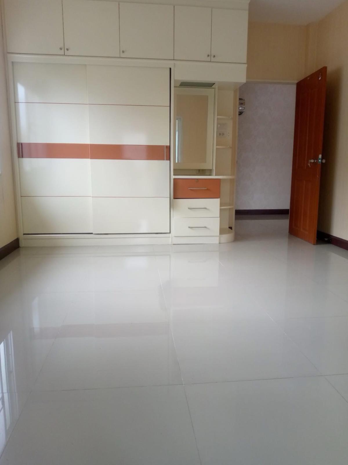 ขายบ้านพุทธมณฑล ศาลายา : ขายบ้าน  บ้านกฤษณา การ์เด้นโฮม หน้ากว้าง บางกระทึก สามพราน นครปฐม CX-134289