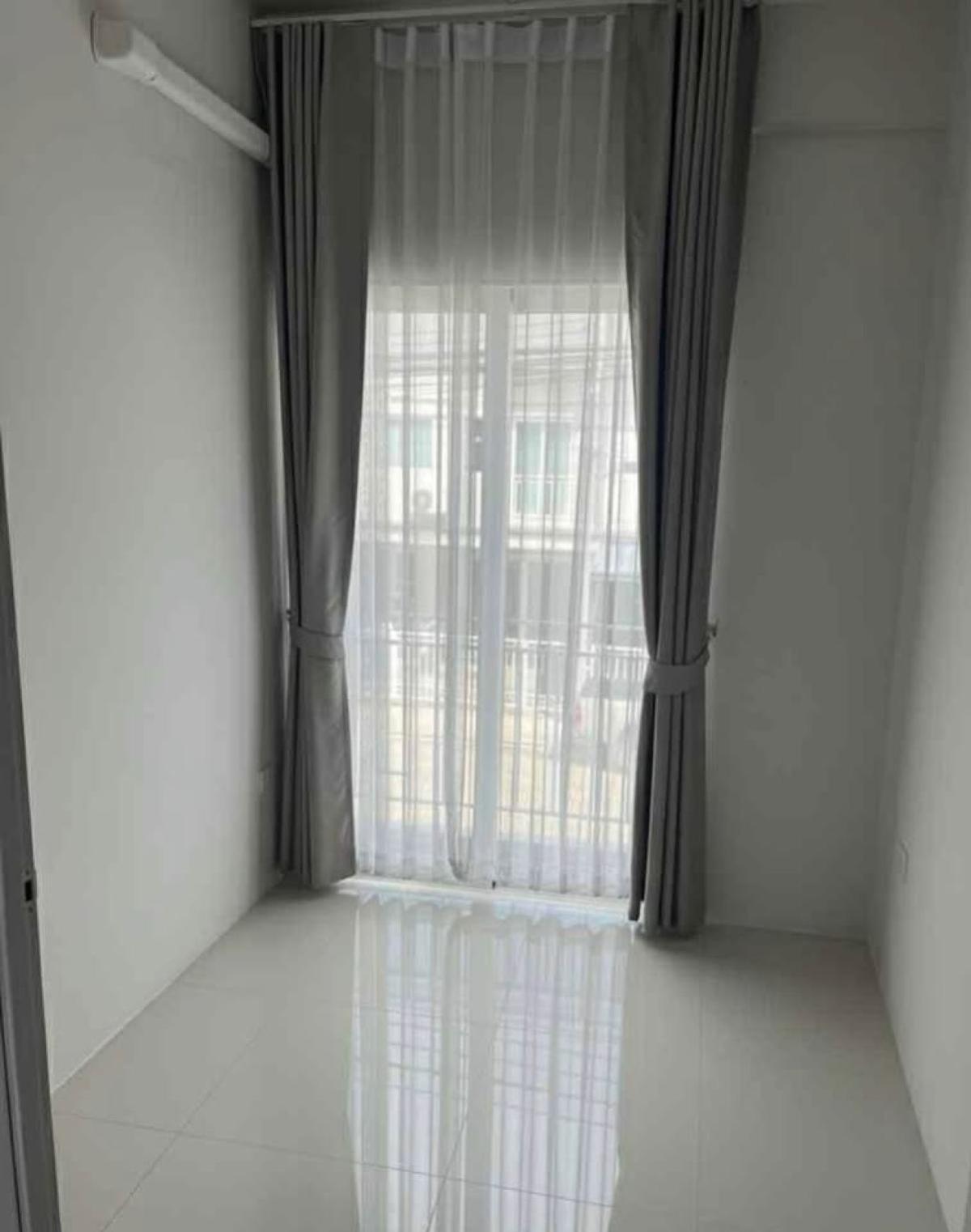 ขายทาวน์โฮมมหาชัย สมุทรสาคร : ขายทาวน์เฮ้าส์/ทาวน์โฮม  เดอะมิราเคิล กาญจนาภิเษก - เอกชัย หน้ากว้าง บางน้ำจืด เมืองสมุทรสาคร สมุทรสาคร CX-134379