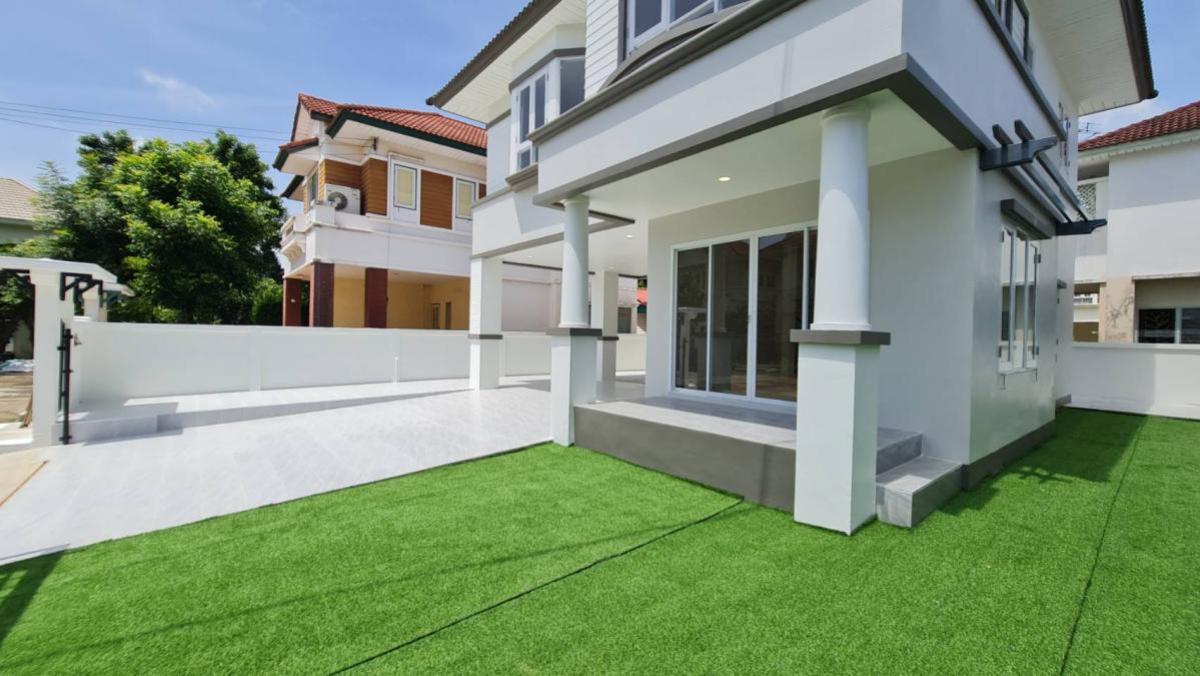 ขายบ้านปทุมธานี รังสิต ธรรมศาสตร์ : ขายบ้าน  มณีรินทร์ เอ็กซ์คลูซีฟ พาร์ค รังสิต หน้ากว้าง รีโนเวทใหม่ บ้านกลาง เมืองปทุมธานี ปทุมธานี CX-134209