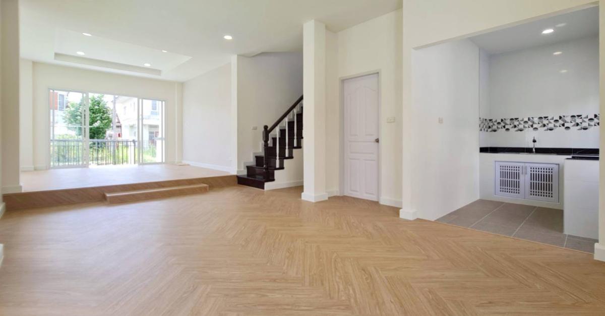 ขายบ้านปทุมธานี รังสิต ธรรมศาสตร์ : ขายบ้าน  มณีรินทร์ เอ็กซ์คลูซีฟ พาร์ค รังสิต หน้ากว้าง รีโนเวทใหม่ บ้านกลาง เมืองปทุมธานี ปทุมธานี CX-134209