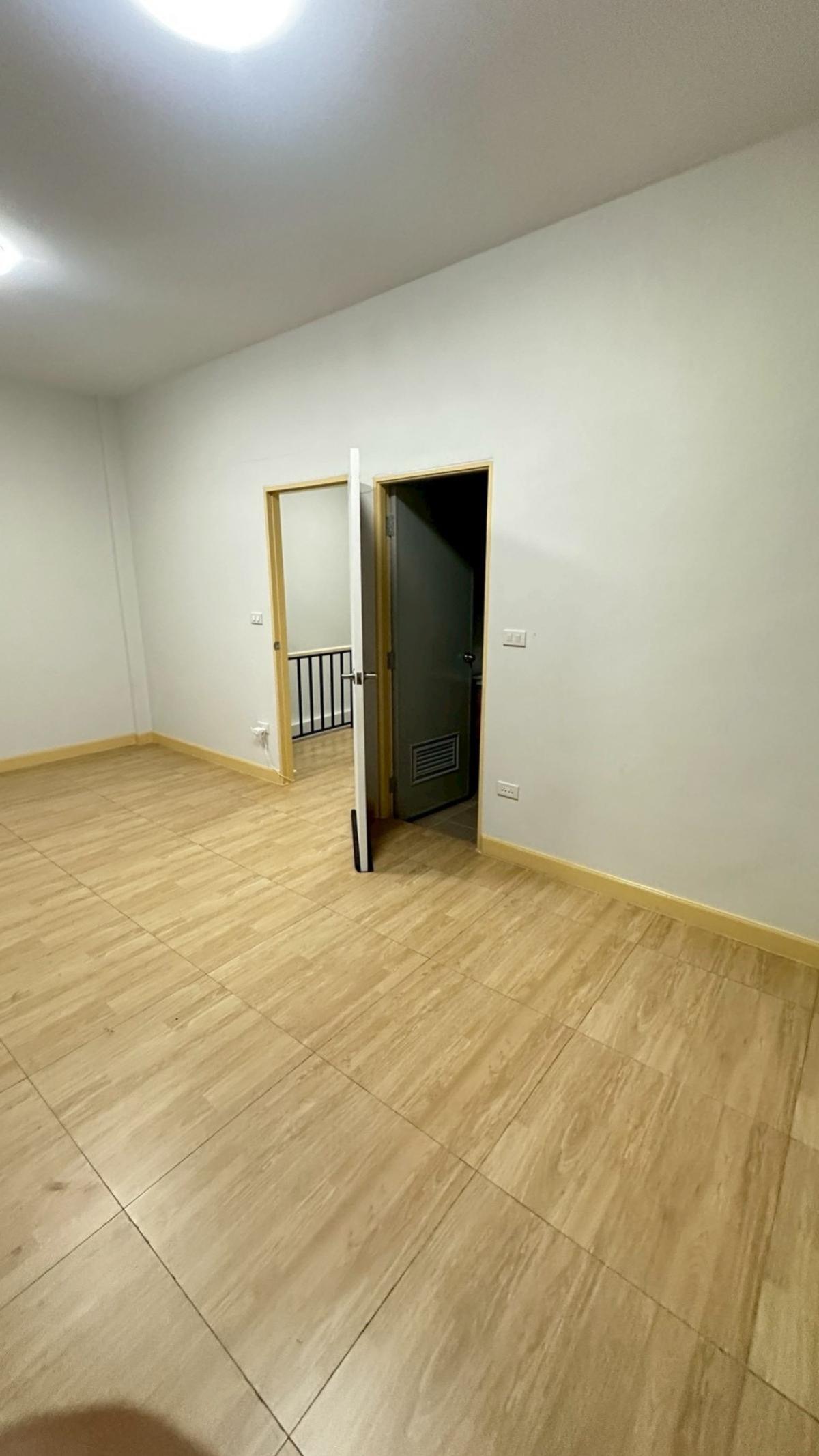 ขายทาวน์โฮมมหาชัย สมุทรสาคร : ขายทาวน์เฮ้าส์/ทาวน์โฮม  บ้านวันดี มหาชัย - คลองครุ  วิวสวย ห้องมุม หน้ากว้าง ท่าทราย เมืองสมุทรสาคร สมุทรสาคร CX-134233