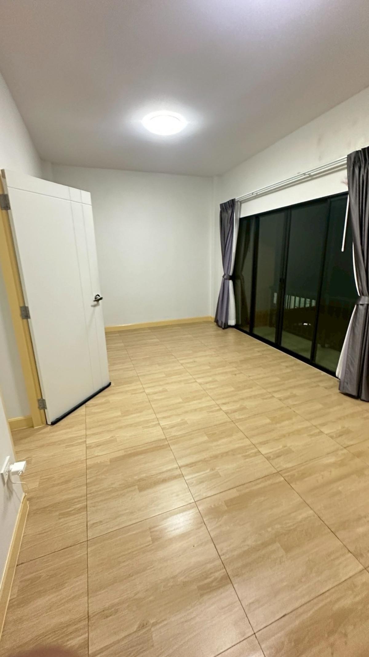 ขายทาวน์โฮมมหาชัย สมุทรสาคร : ขายทาวน์เฮ้าส์/ทาวน์โฮม  บ้านวันดี มหาชัย - คลองครุ  วิวสวย ห้องมุม หน้ากว้าง ท่าทราย เมืองสมุทรสาคร สมุทรสาคร CX-134233