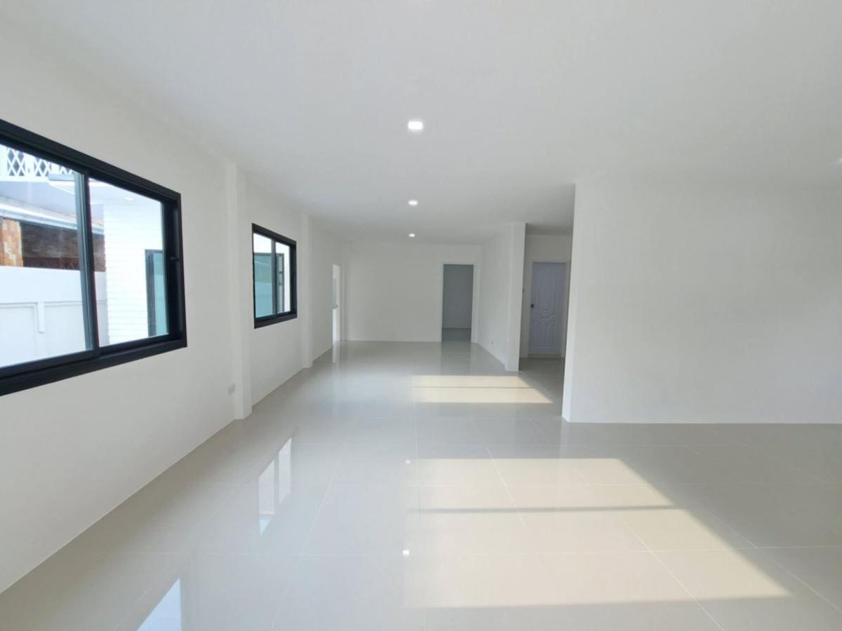 ขายบ้านพุทธมณฑล ศาลายา : ขายบ้าน  พัชรวิลล์ 2 หน้ากว้าง รีโนเวทใหม่ กระทุ่มล้ม สามพราน นครปฐม CX-133796