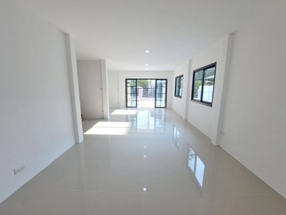 ขายบ้านพุทธมณฑล ศาลายา : ขายบ้าน  พัชรวิลล์ 2 หน้ากว้าง รีโนเวทใหม่ กระทุ่มล้ม สามพราน นครปฐม CX-133796