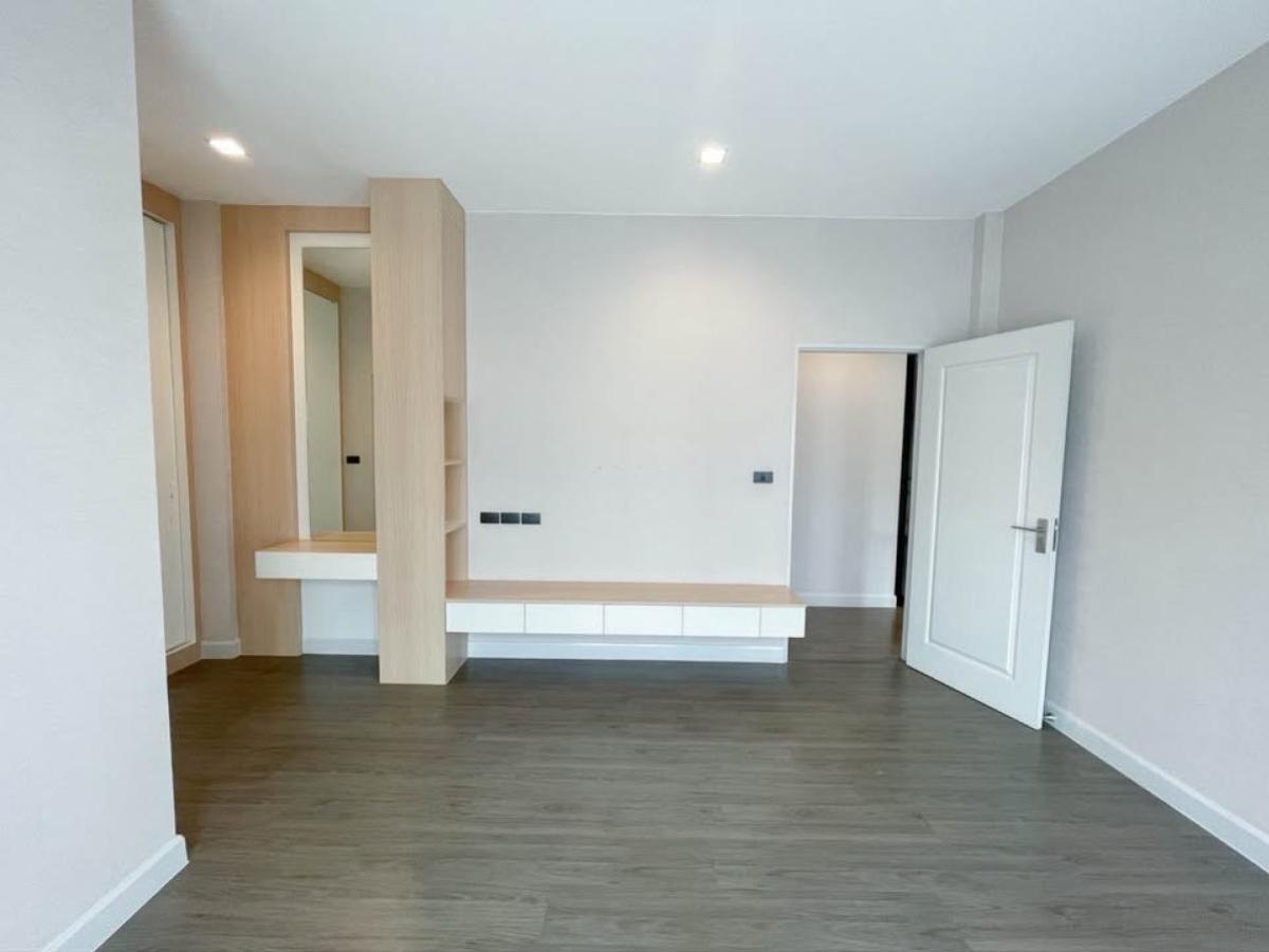 ขายบ้านพระราม 5 ราชพฤกษ์ บางกรวย : ขายบ้าน  บางกอก บูเลอวาร์ด พระราม 5 ห้องมุม มหาสวัสดิ์ บางกรวย นนทบุรี CX-134142