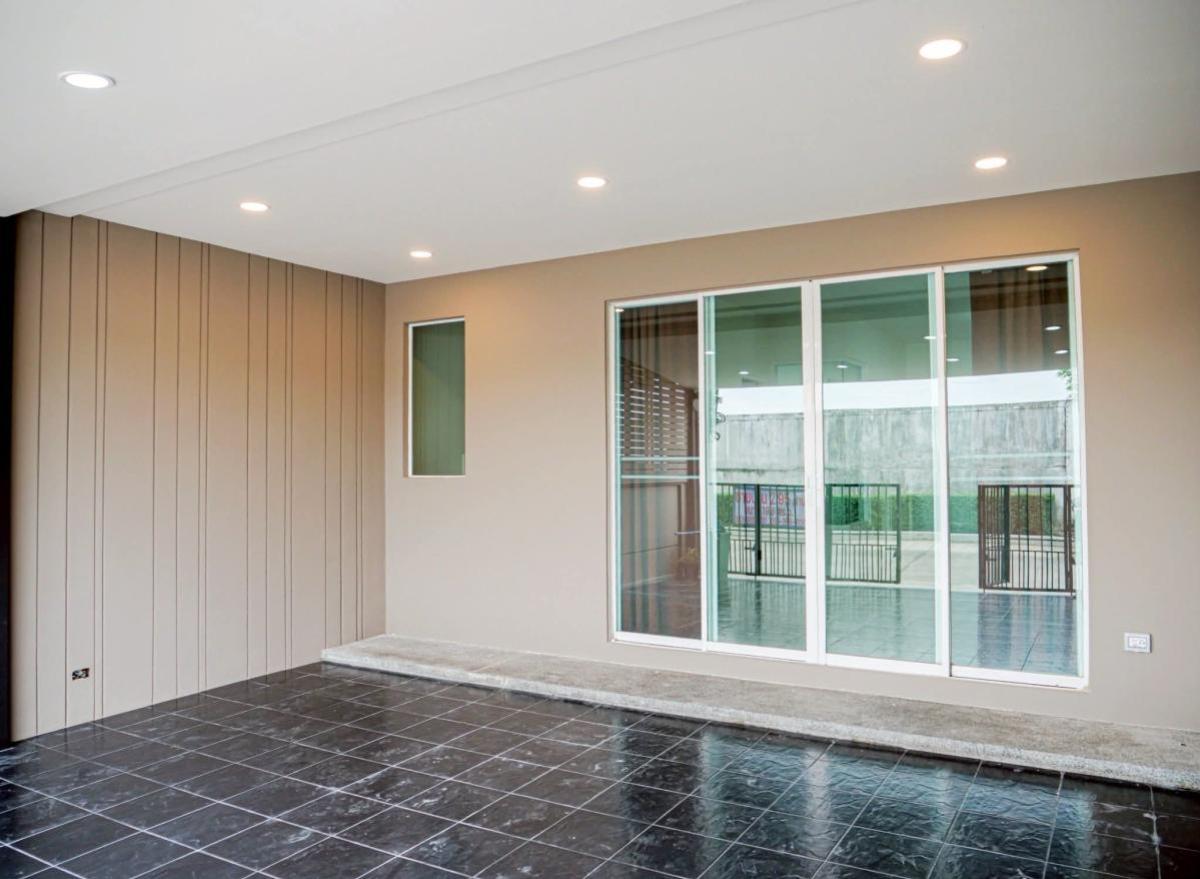 For SaleTownhomeRama5, Ratchapruek, Bangkruai : For Sale Townhouse/Townhome  , TYME Rama 5 , wide frontage , newly renovated , Bang Si Thong , Bang Kruai , Nonthaburi , CX-132972