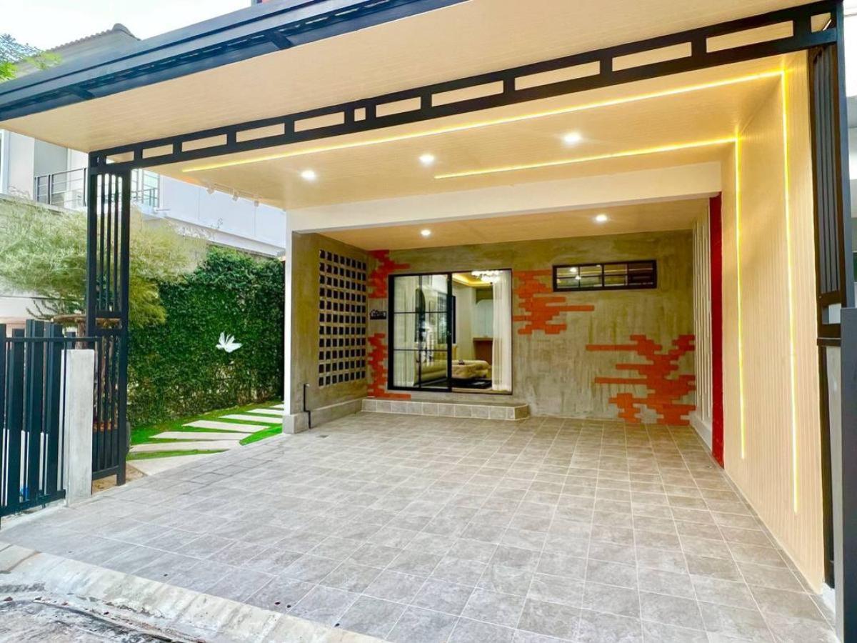 For SaleTownhomePathum Thani,Rangsit, Thammasat : For Sale Townhouse/Townhome  , The Trust Town Wongwaen - Lamlukka , Bueng Kham Phoi , Lam Luk Ka , Pathum Thani , CX-132370