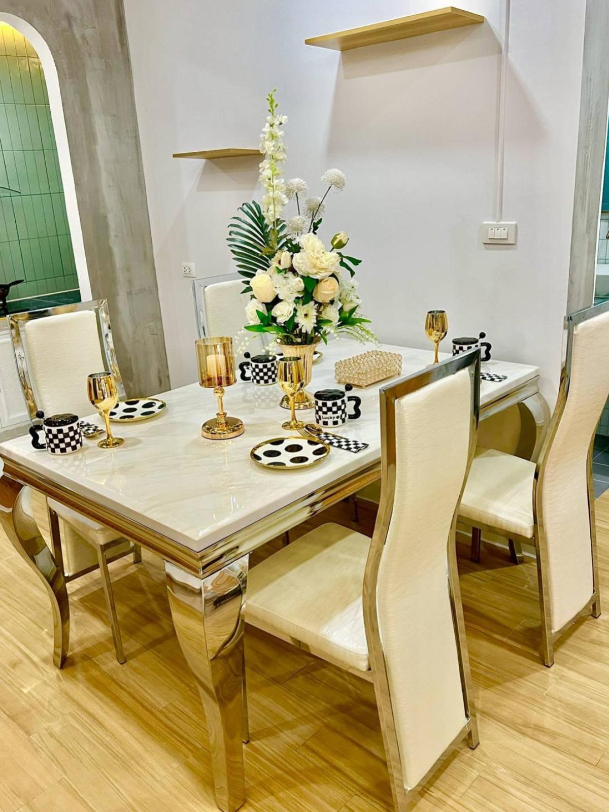 For SaleTownhomePathum Thani,Rangsit, Thammasat : For Sale Townhouse/Townhome  , The Trust Town Wongwaen - Lamlukka , Bueng Kham Phoi , Lam Luk Ka , Pathum Thani , CX-132370