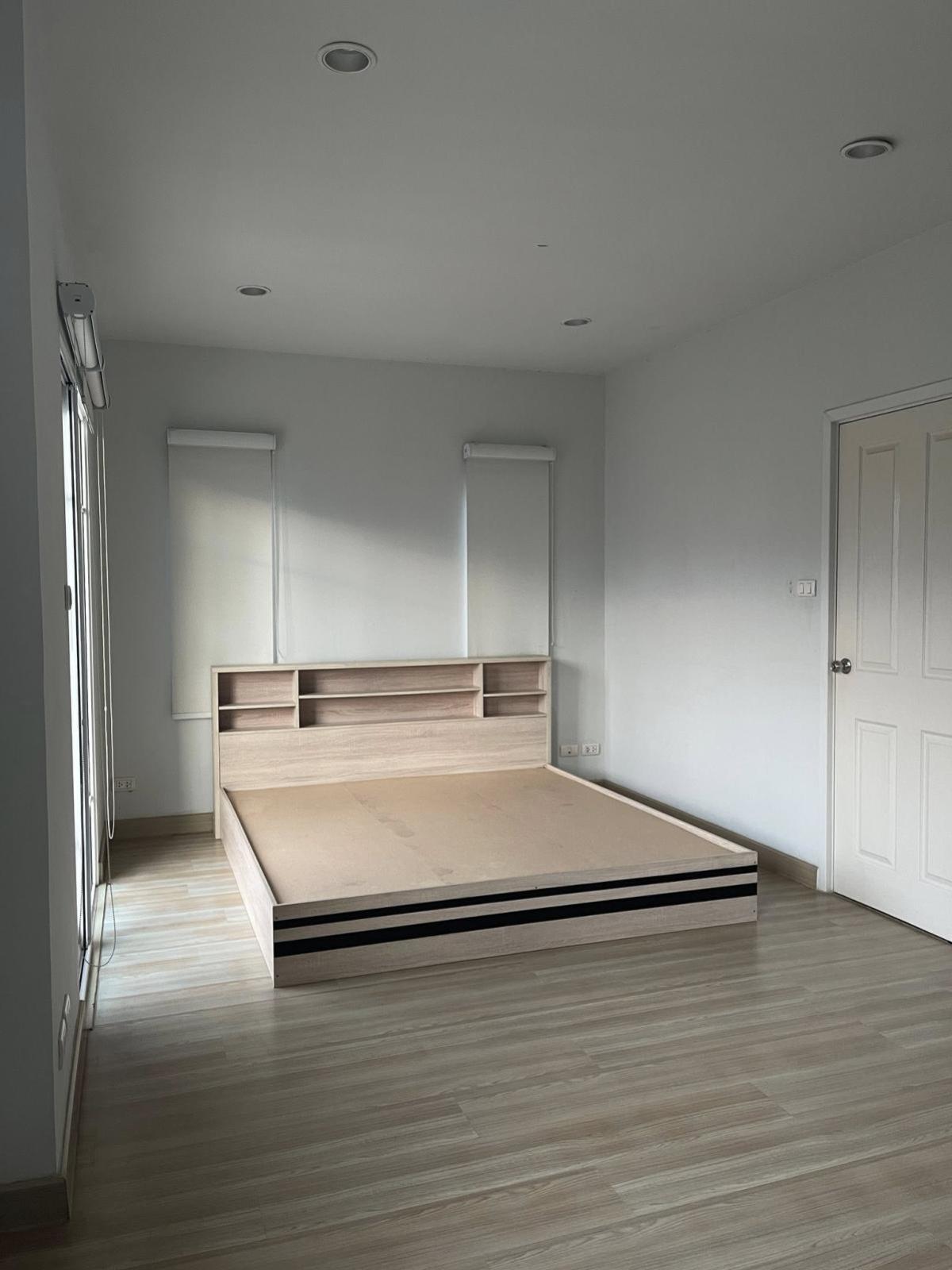 ขายบ้านนนทบุรี บางใหญ่ บางบัวทอง : ขายบ้าน  เดอะ วิลเลจ คอทเทจ กาญจนาภิเษก-ราชพฤกษ์ ไทรน้อย ไทรน้อย นนทบุรี CX-133850