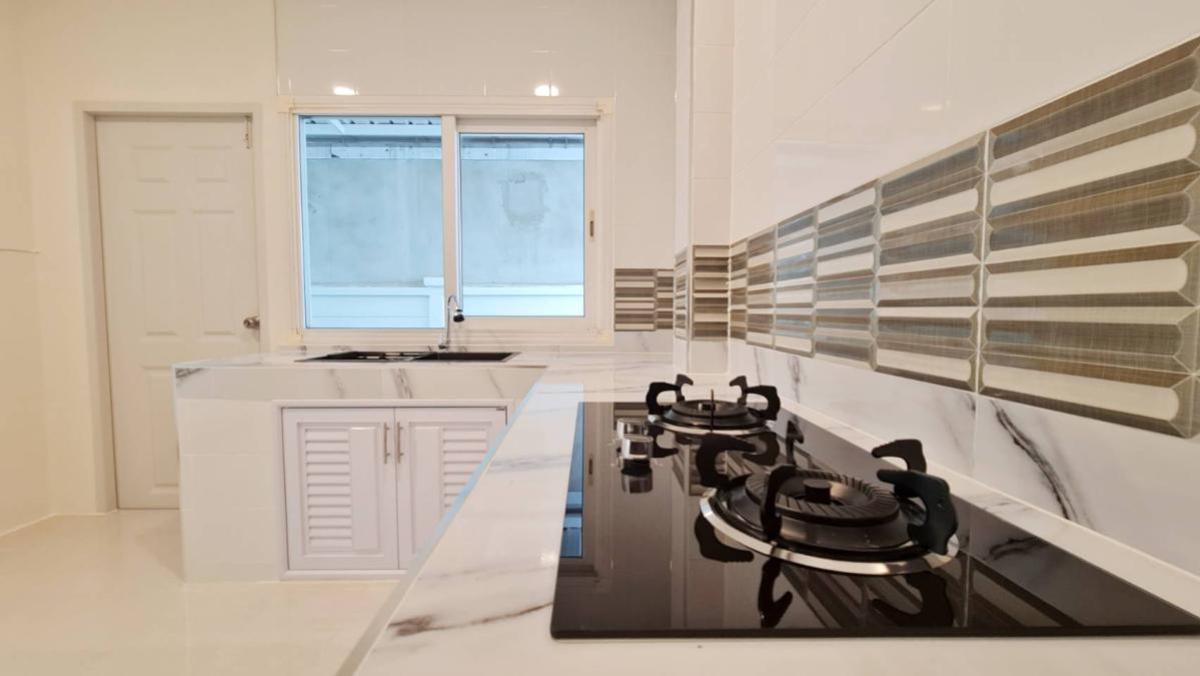 ขายบ้านนนทบุรี บางใหญ่ บางบัวทอง : ขายบ้าน  บ้านคุณาภัทร 6 หน้ากว้าง รีโนเวทใหม่ พิมลราช บางบัวทอง นนทบุรี CX-133778