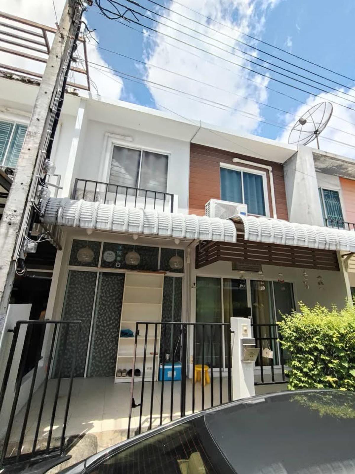 ขายทาวน์โฮมสมุทรปราการ สำโรง : ขายทาวน์เฮ้าส์/ทาวน์โฮม  เดอะ คัลเลอร์ส พรีเมียม บางนา กม.8 บางพลีใหญ่ บางพลี สมุทรปราการ CX-133736