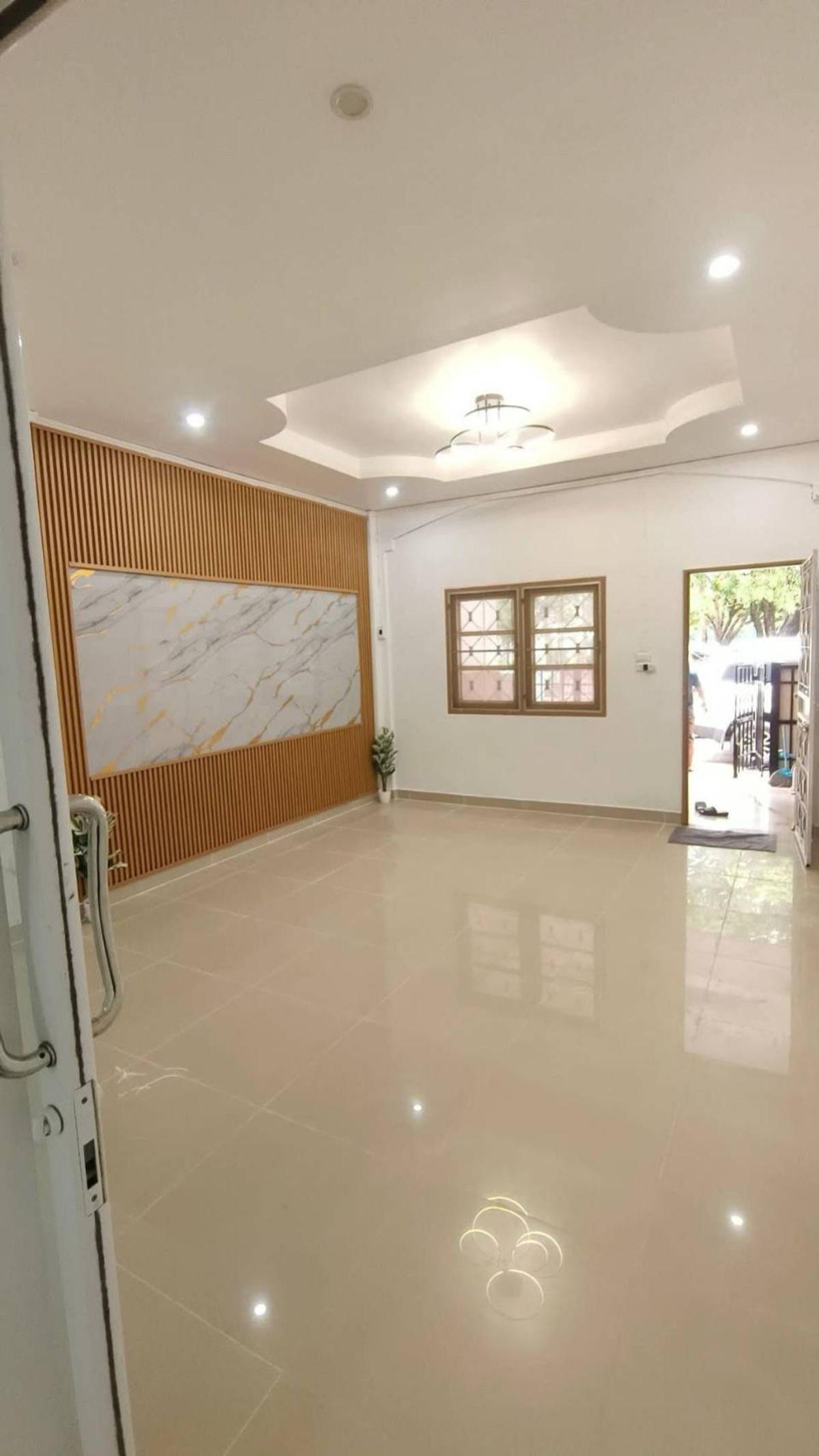 For SaleTownhomePathum Thani,Rangsit, Thammasat : For Sale Townhouse/Townhome  , Baan Fah Rangsit, Khlong 4 , Bueng Yitho , Thanyaburi , Pathum Thani , CX-133650