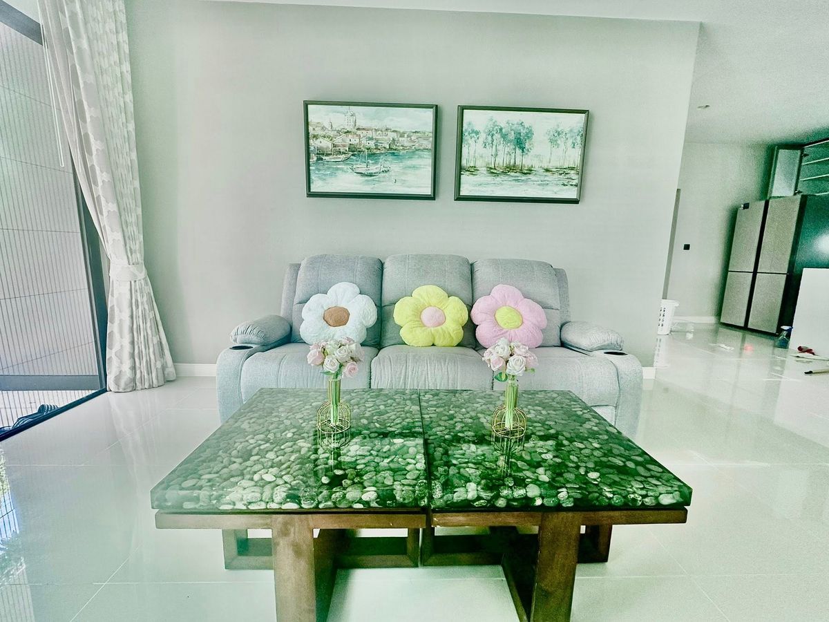 บ้านพัฒนาการ ศรีนครินทร์ : ขาย / ให้เช่า – บ้านเศรษฐสิริ กรุงเทพกรีฑา 1