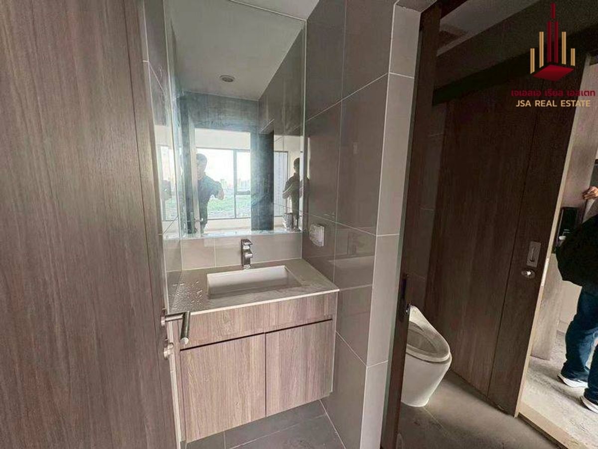 For SaleCondoRama9, Petchburi, RCA : ✨ For Sale : Ideo Mobi Asoke Condo ✨ 💰 only 9,600,000 thb