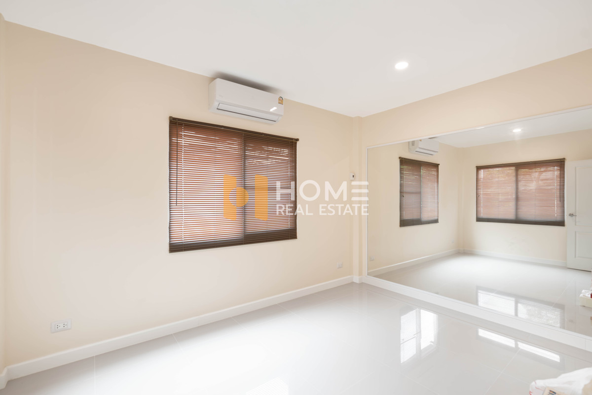 ขายบ้านบางแค เพชรเกษม : บ้านเดี่ยวคุณภาพ✨ ราคาที่ดีที่สุดของย่านนี้🏡 เซนโทร สาทร - กัลปพฤกษ์ / 4 ห้องนอน (ขาย), Centro Sathorn - Kallapaphruek / 4 Bedrooms (FOR SALE) BALL010