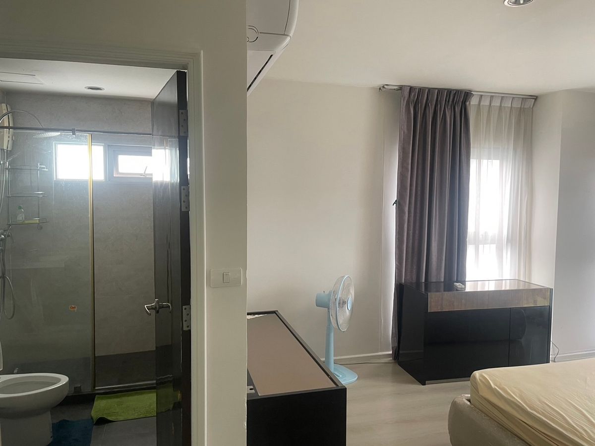CondoOnnut, Udomsuk : Condo for sale/rent, Aspire Sukhumvit 48, close to Phra Khanong station, only 600 meters.