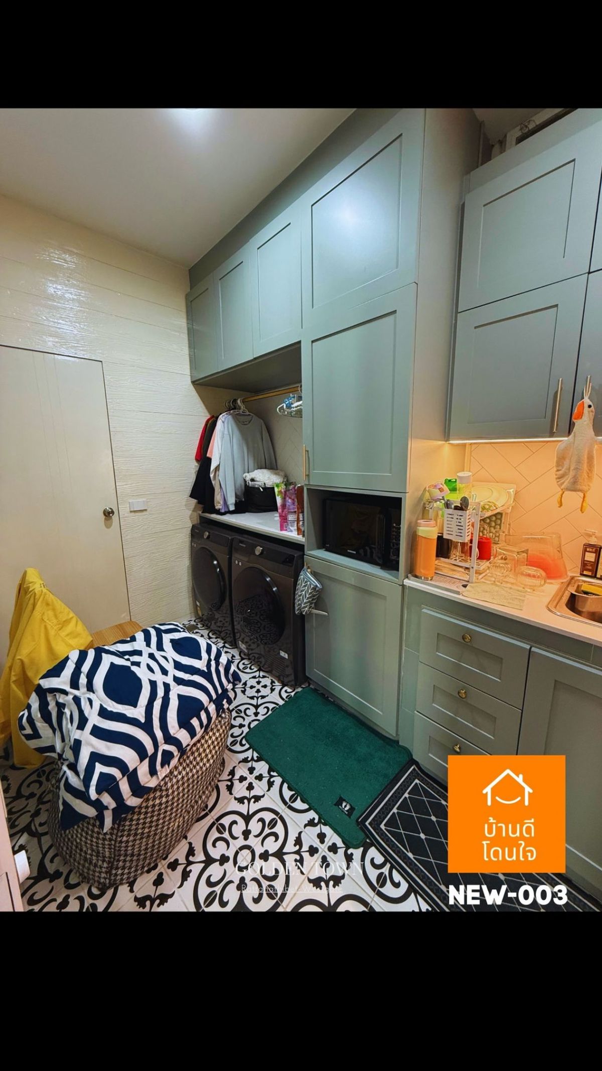 For SaleTownhomeNonthaburi, Bang Yai, Bangbuathong : Golden Town Rattanathibet-Westgate Townhome (17.6 sq wah) 3 bedrooms, 2 bathrooms, corner unit, extended kitchen, fully furnished