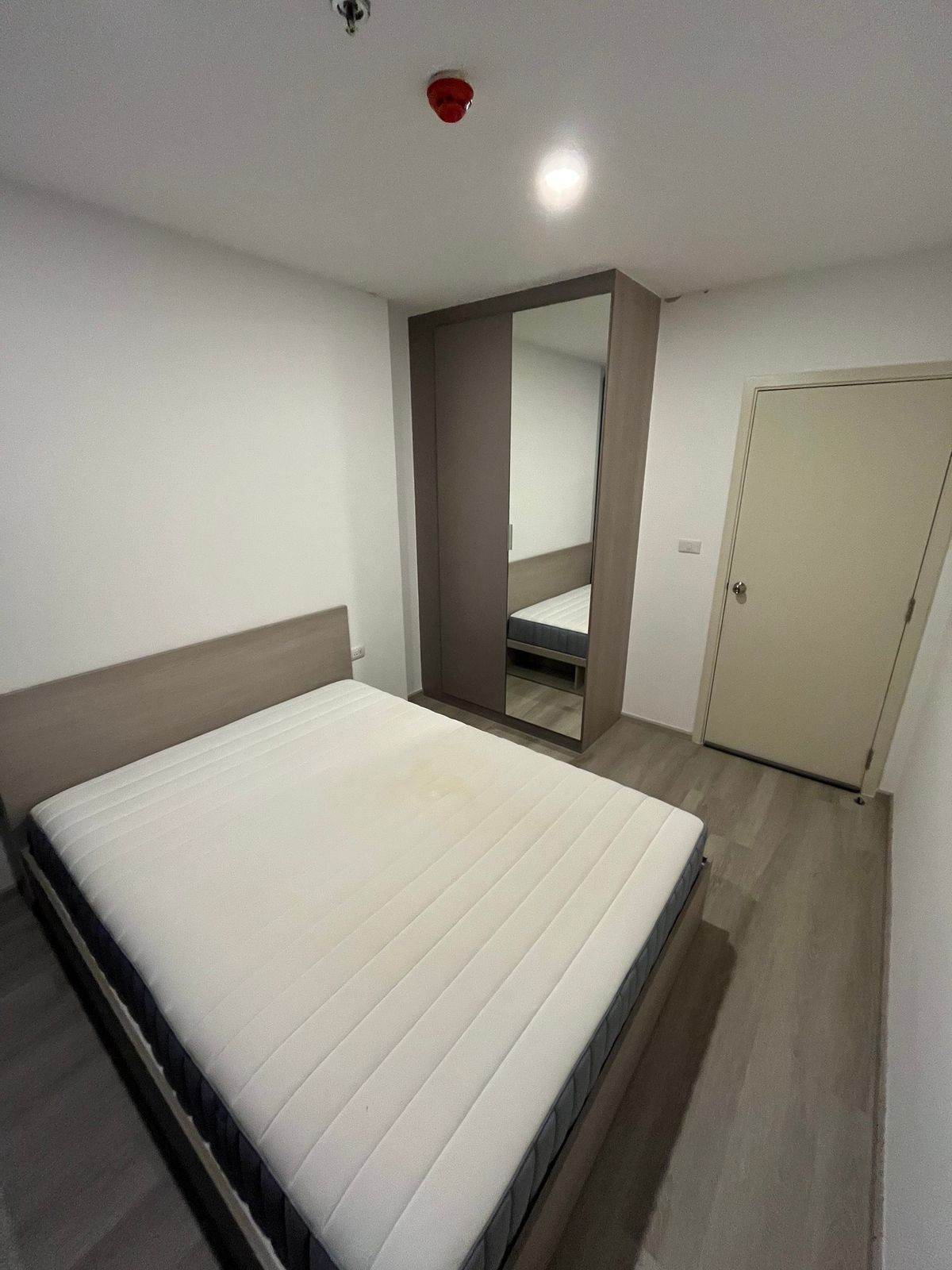 ขายคอนโดท่าพระ ตลาดพลู วุฒากาศ : Elio Sathorn - Wutthakat / 1 Bedroom (FOR SALE), เอลลิโอ สาทร - วุฒากาศ / 1 ห้องนอน (ขาย) MINDN003 